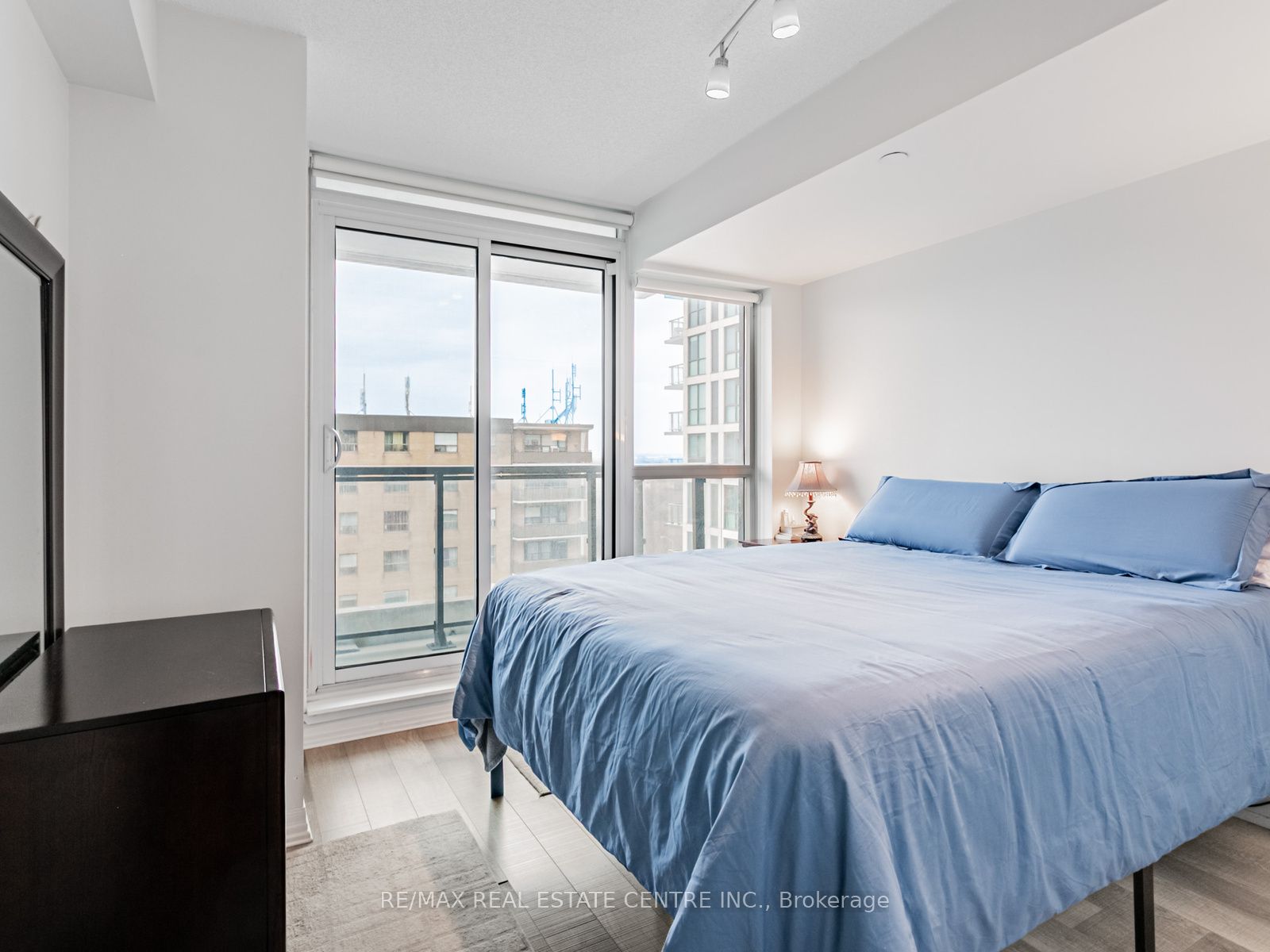 80 Esther Lorrie Drive 720 Property Photo 18