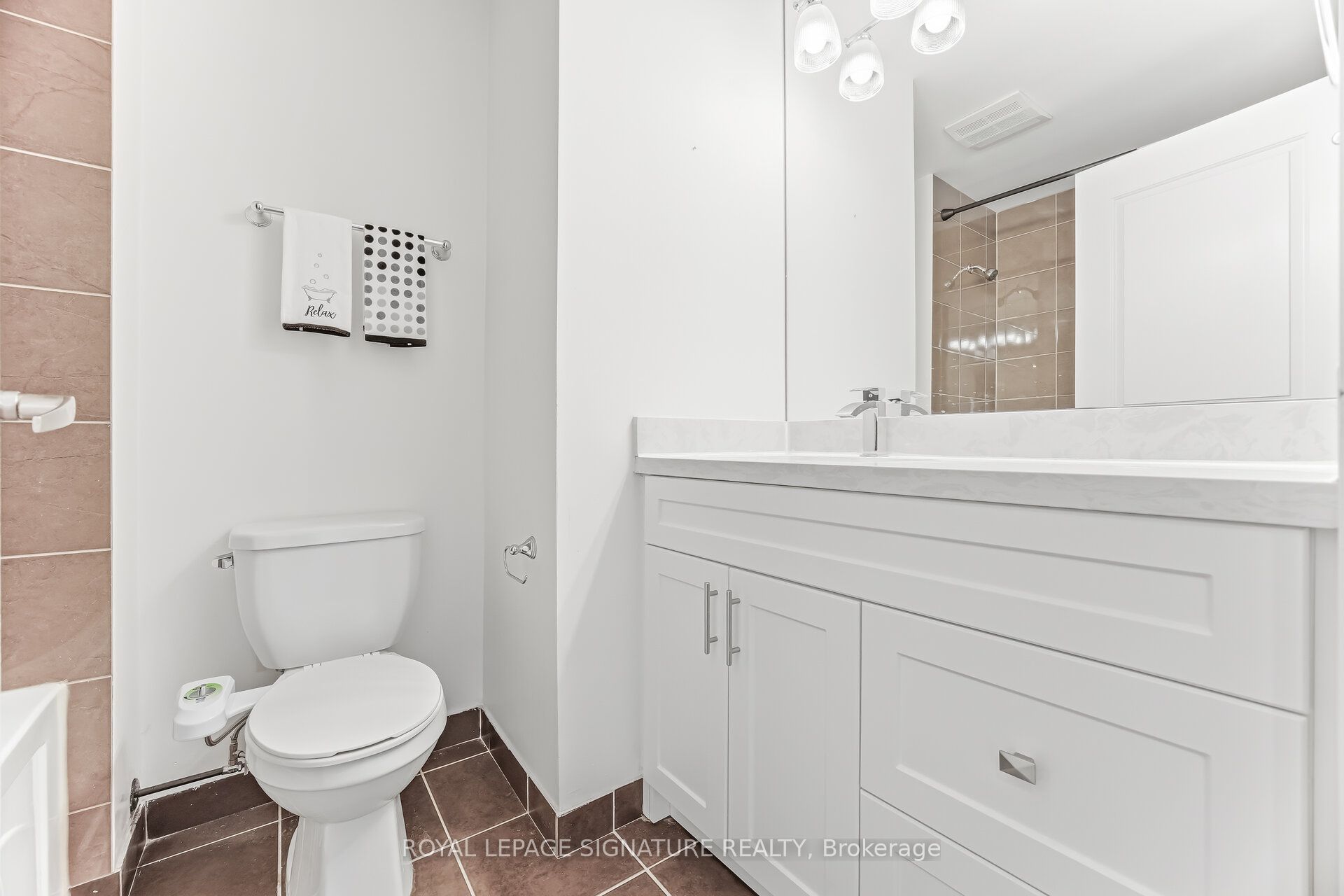 330 Burnhamthorpe Road W 1402 Property Photo 22