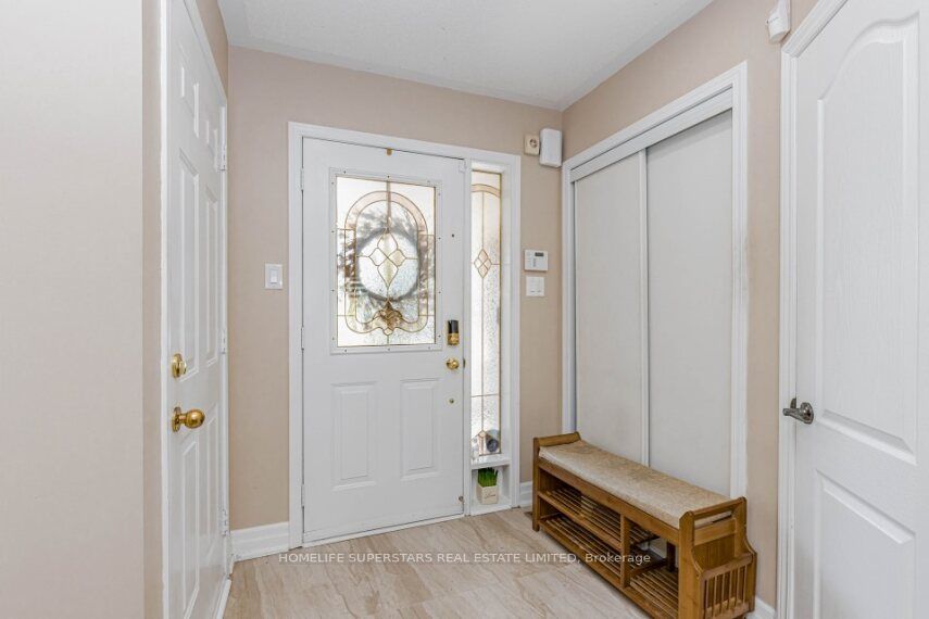 50 Culture Crescent Property Photo 4