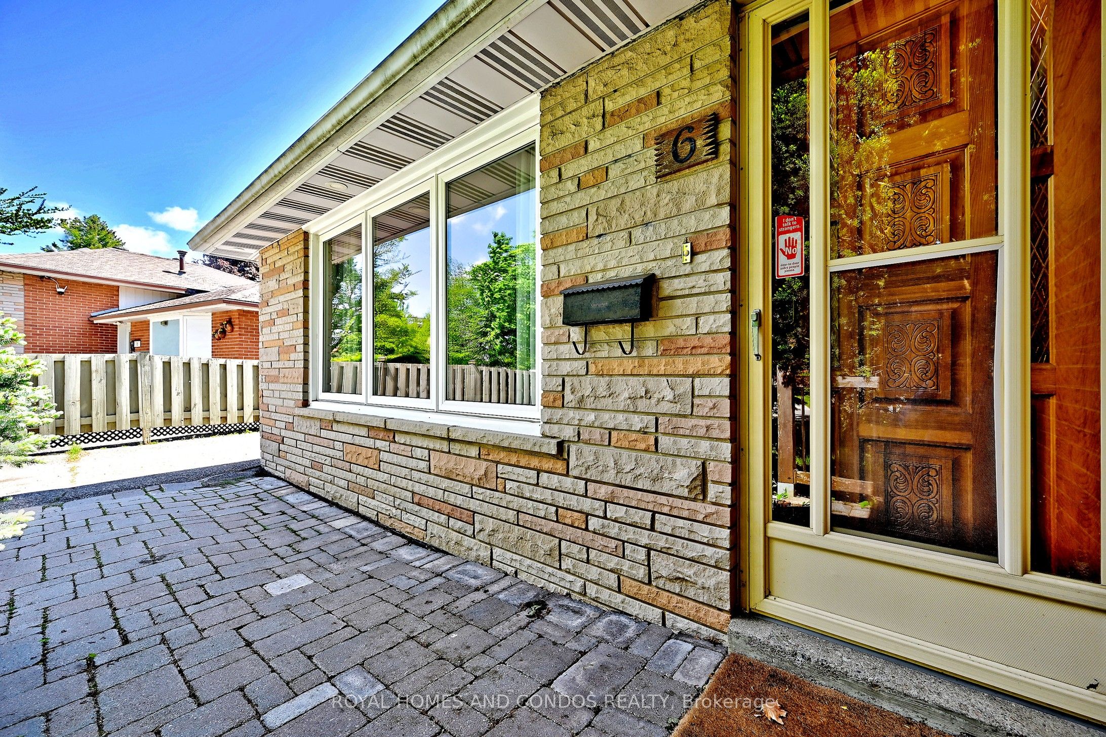 6 Raylawn Crescent Property Photo 7
