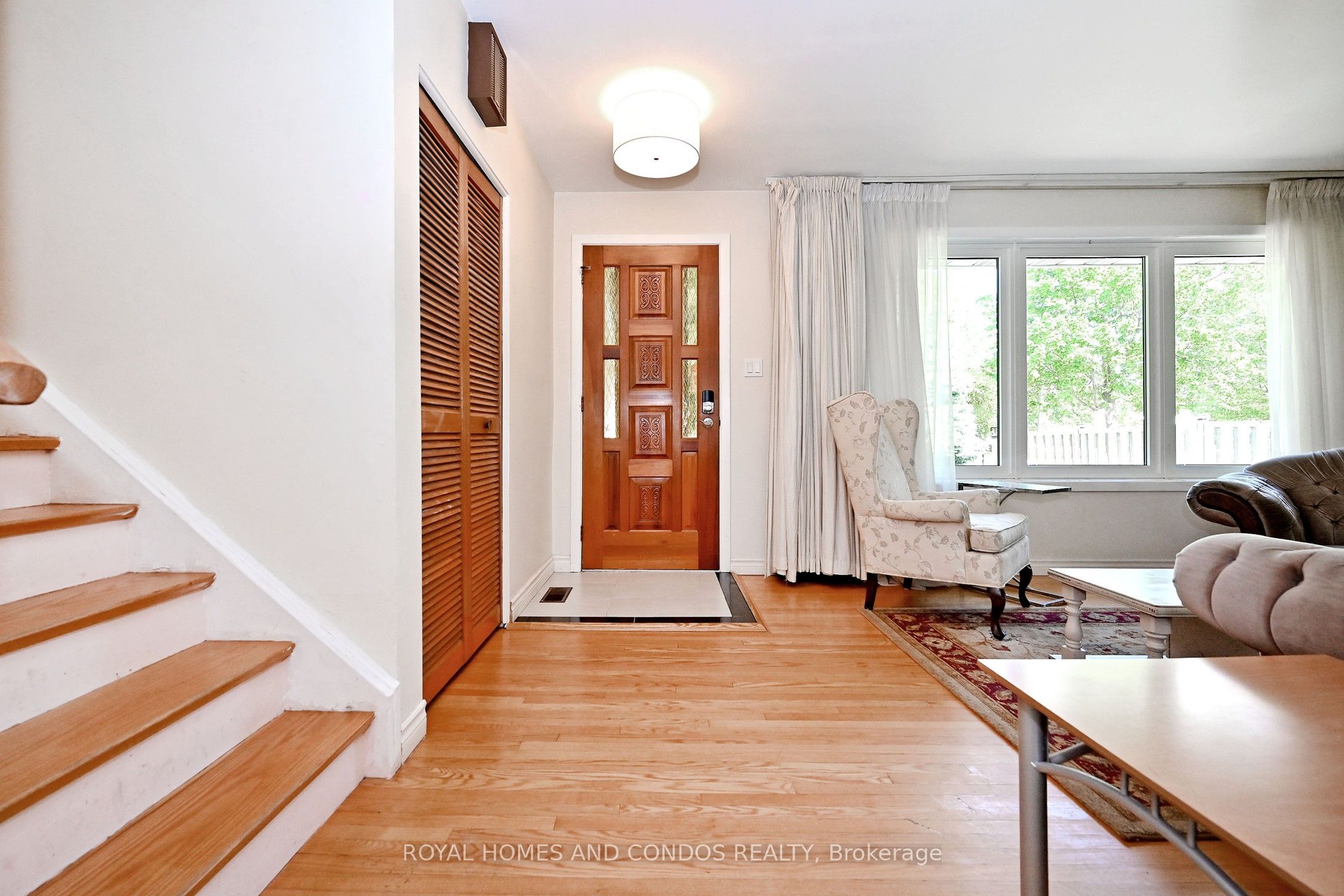 6 Raylawn Crescent Property Photo 8