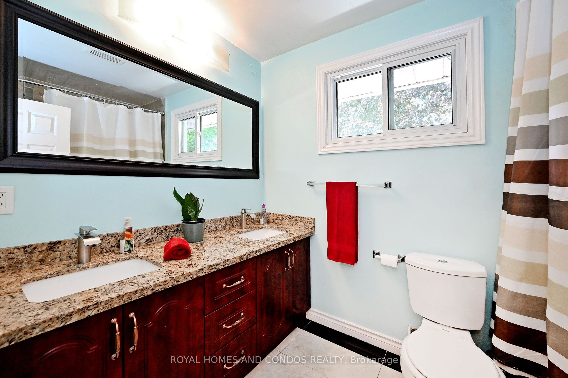 6 Raylawn Crescent Property Photo 37