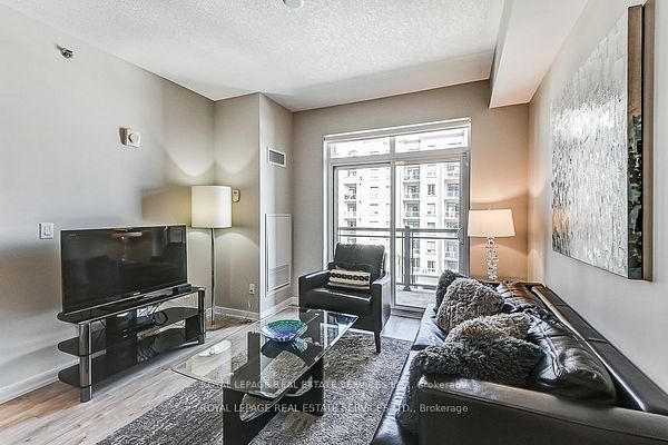 2490 Old Bronte Road 503 Property Photo 10