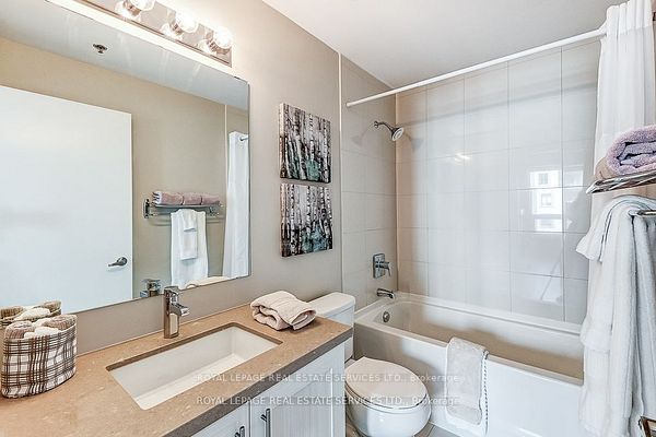 2490 Old Bronte Road 503 Property Photo 14