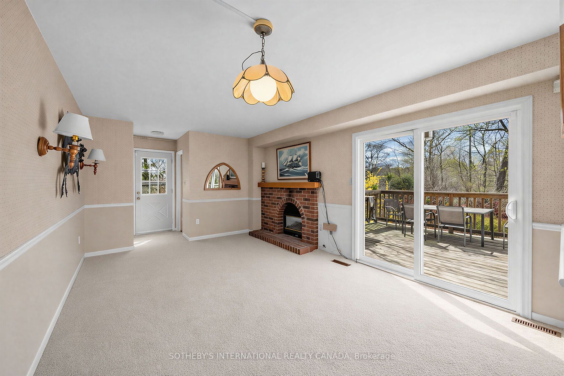 80 Ben Machree Drive Property Photo 4