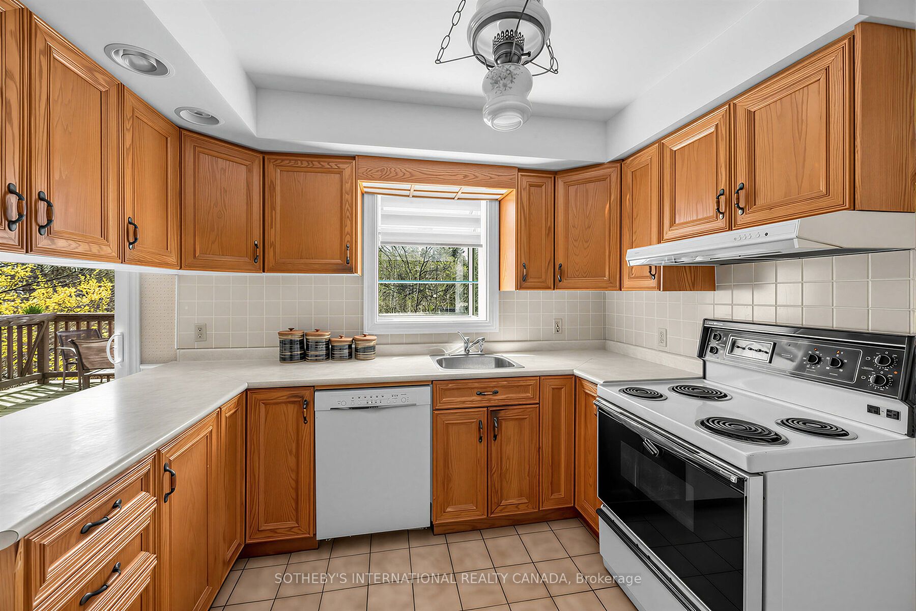 80 Ben Machree Drive Property Photo 15
