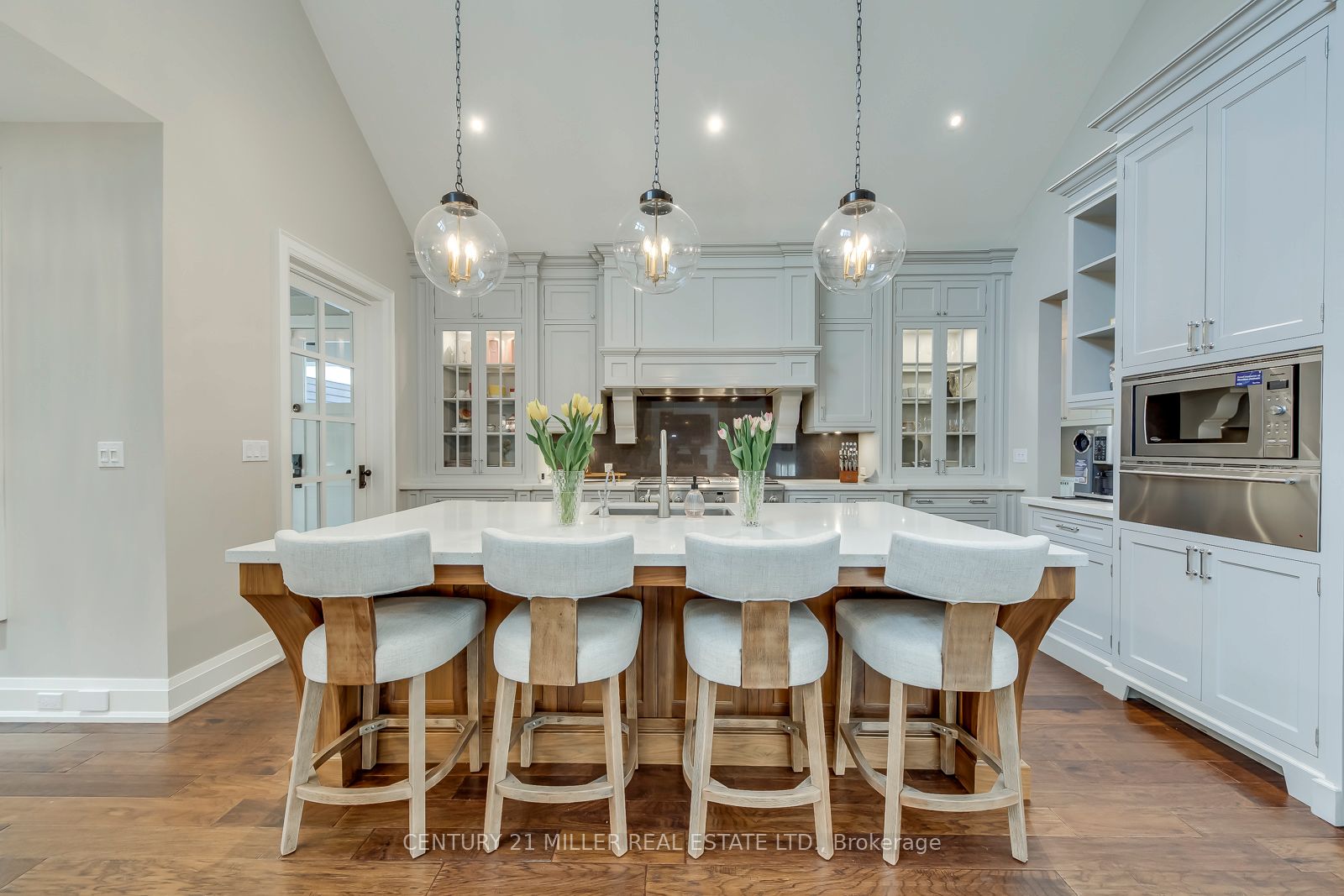 75 Charles Street Property Photo 12