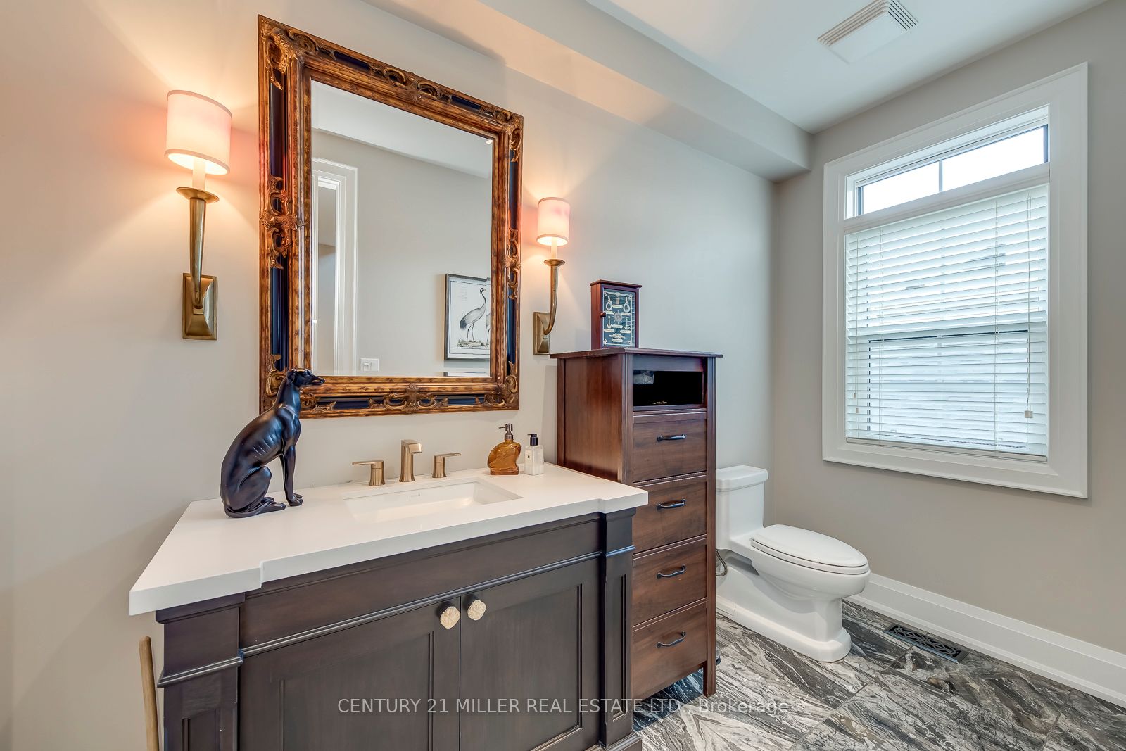 75 Charles Street Property Photo 24