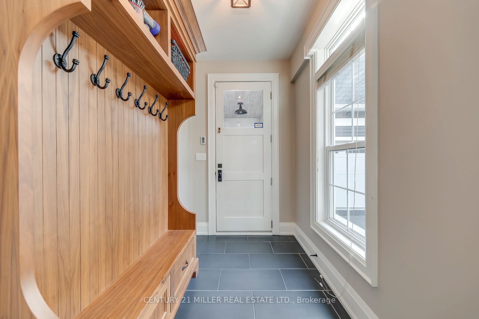 75 Charles Street Property Photo 26