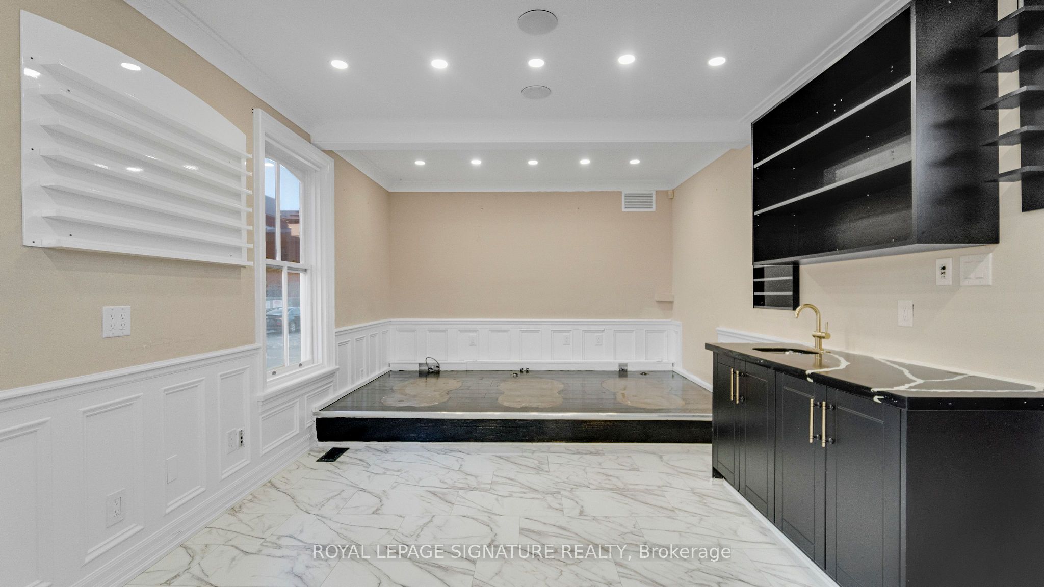 140 Trafalgar Road Property Photo 12