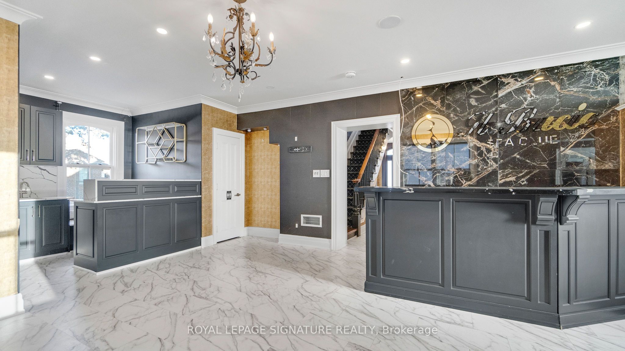 140 Trafalgar Road Property Photo 16