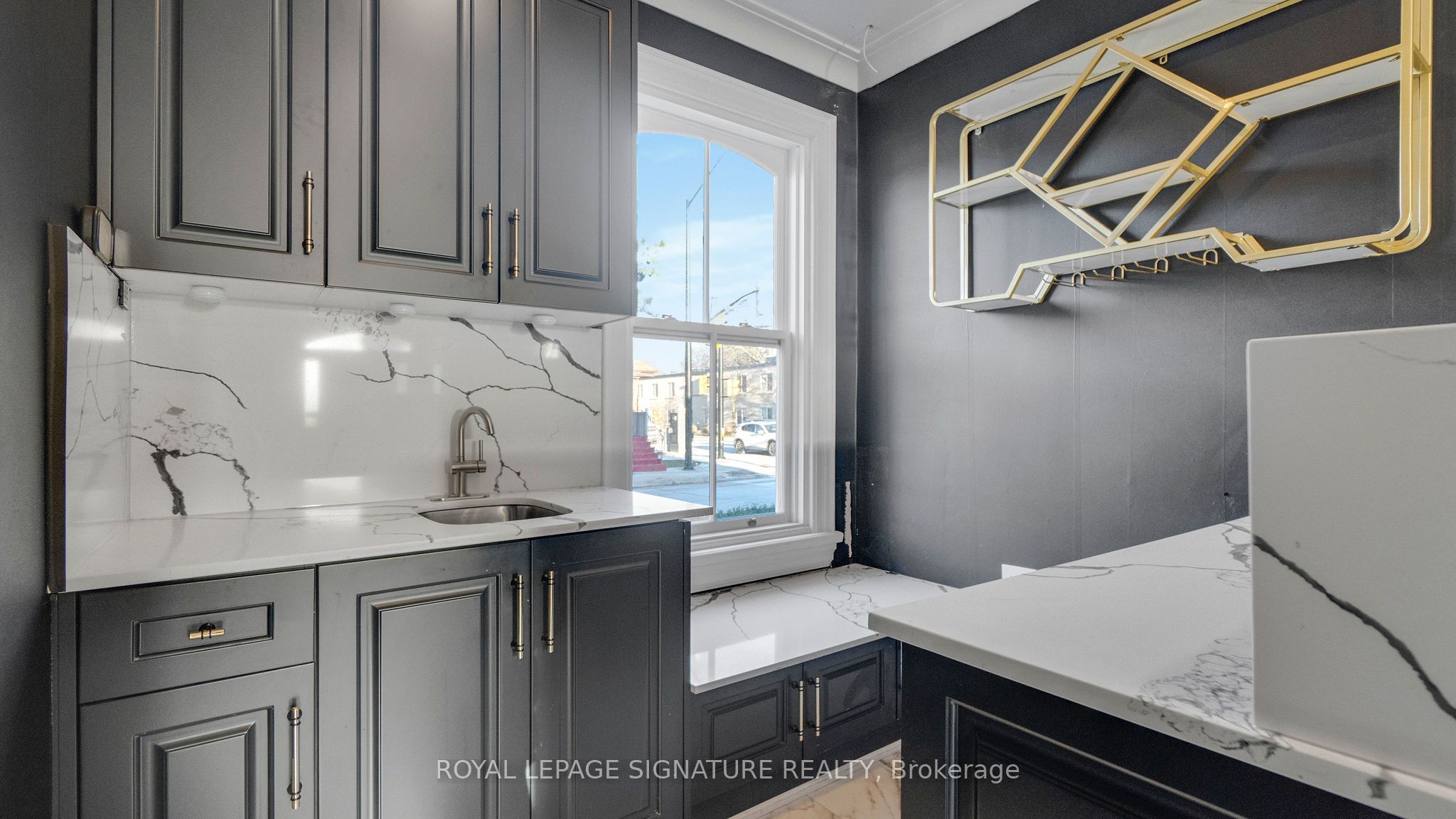 140 Trafalgar Road Property Photo 18