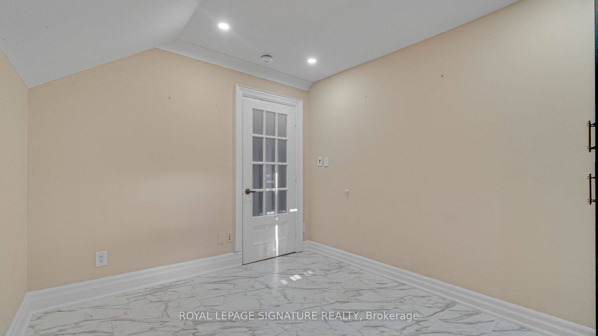 140 Trafalgar Road Property Photo 28