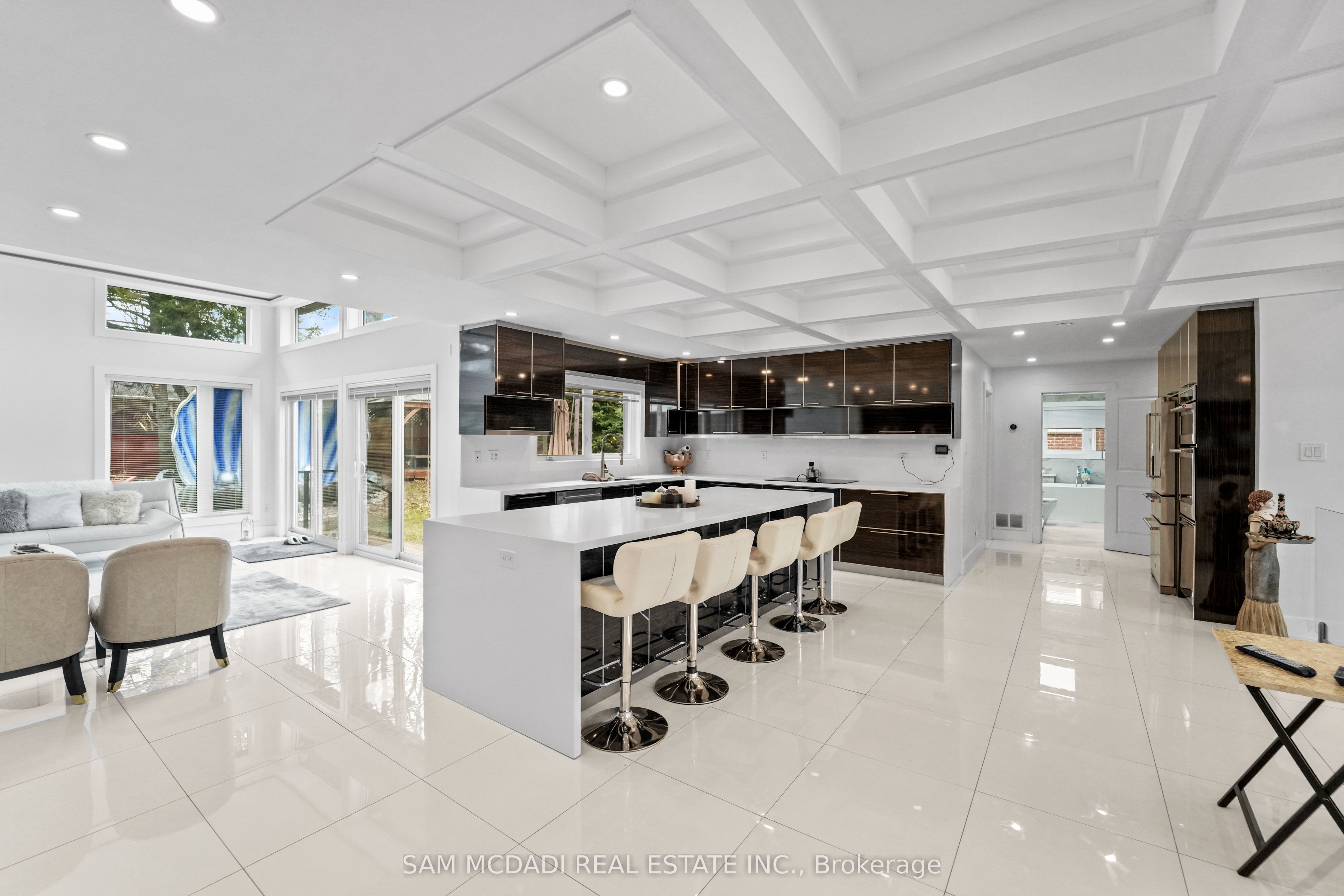 1434 Petrie Way Property Photo 11