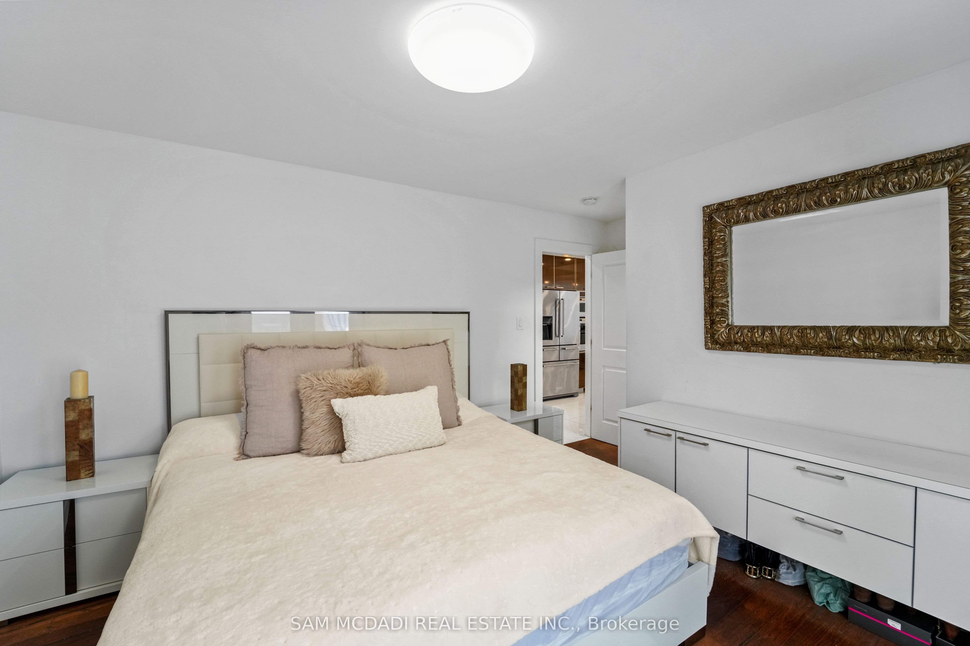 1434 Petrie Way Property Photo 24