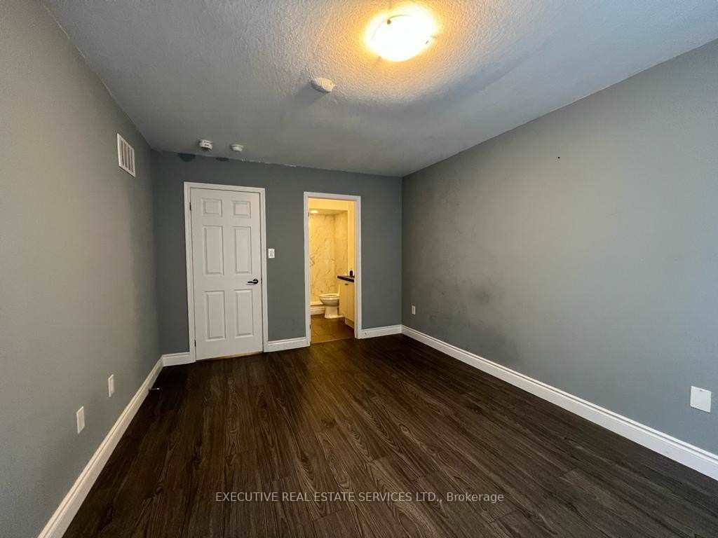 13 Golden Springs Drive Property Photo 9