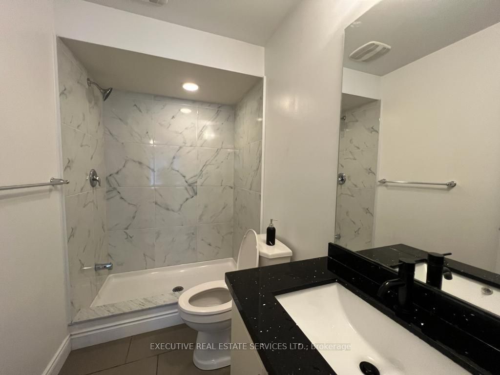 13 Golden Springs Drive Property Photo 11