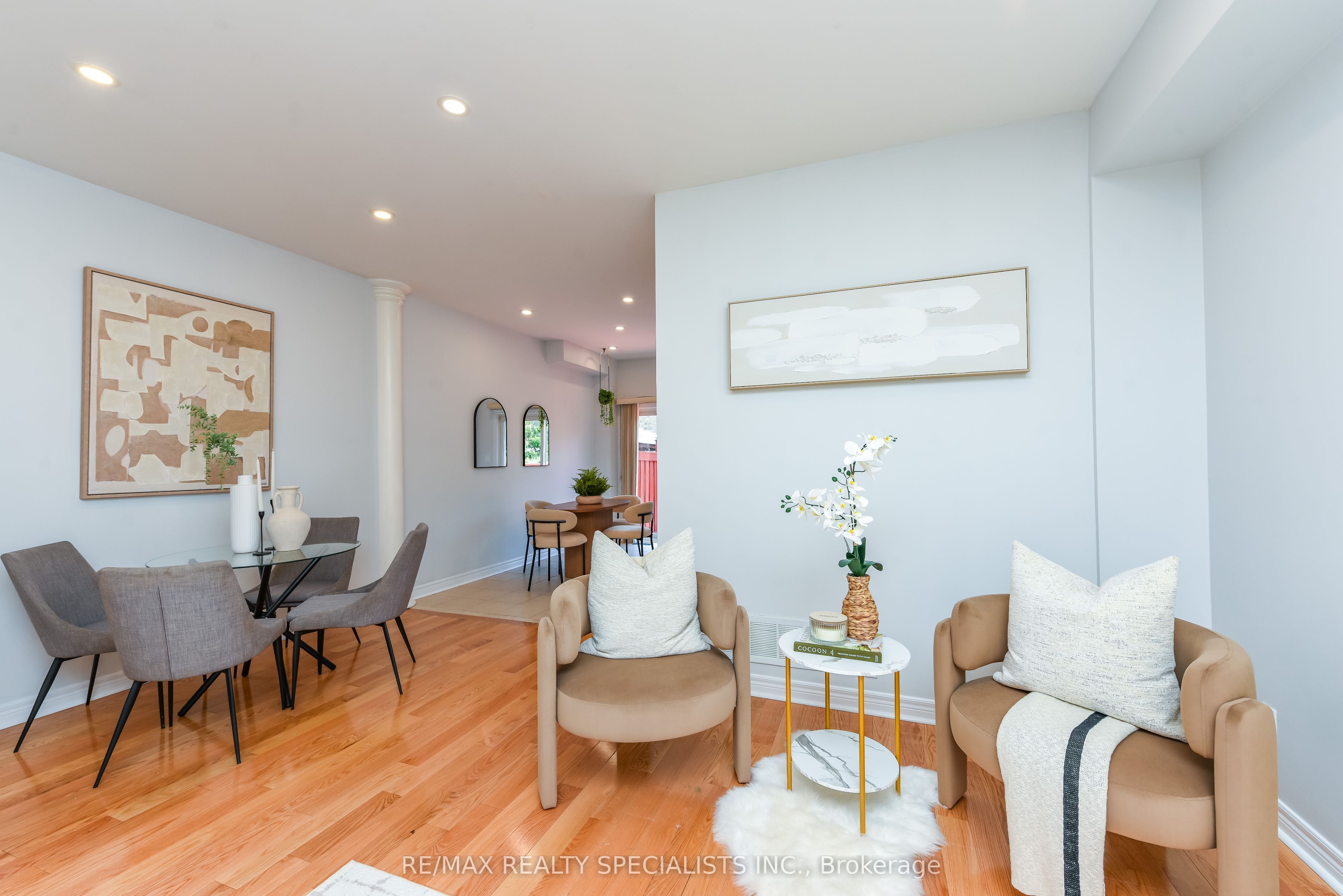 5624 Freshwater Drive Property Photo 15