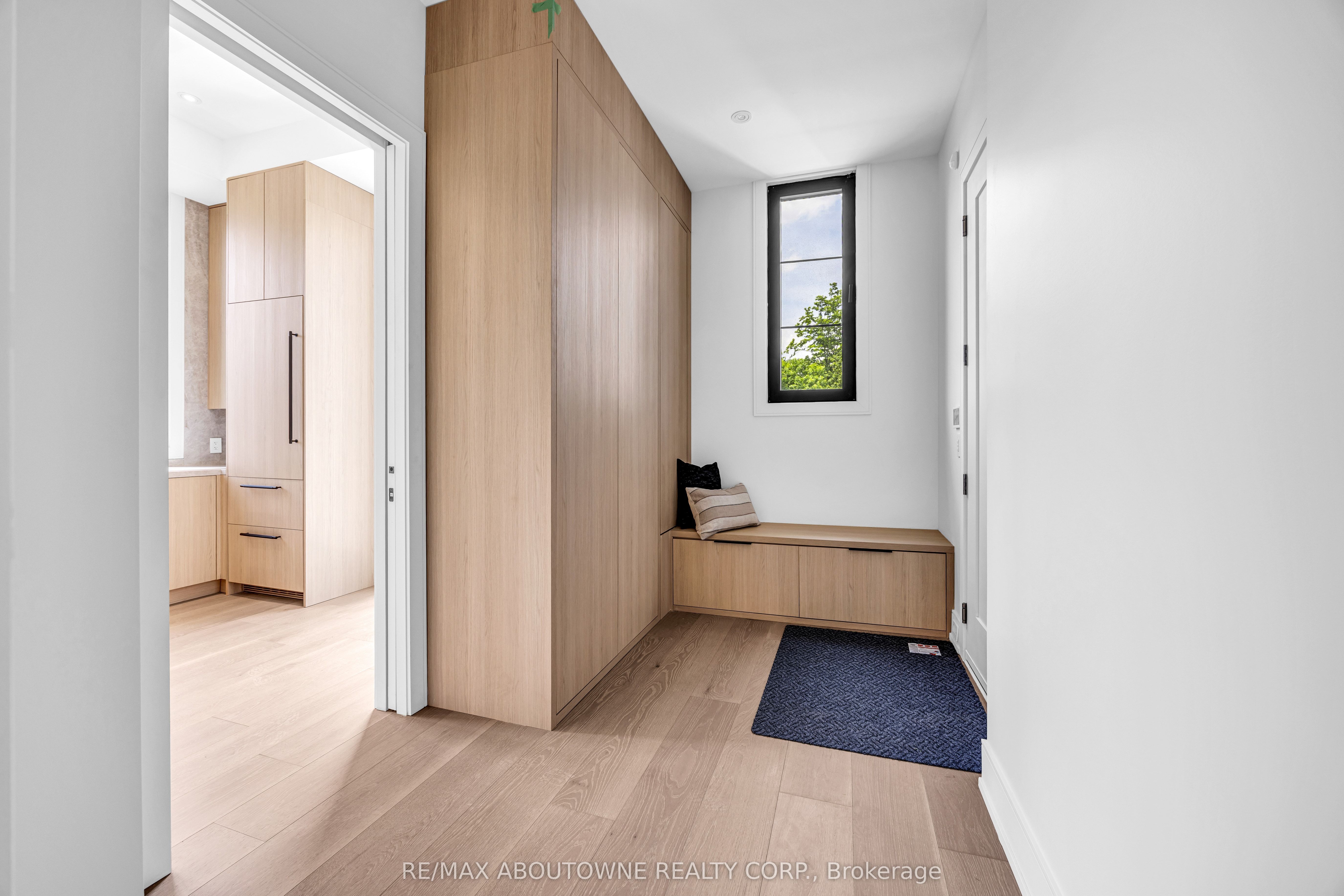 152 Third Line Property Photo 11