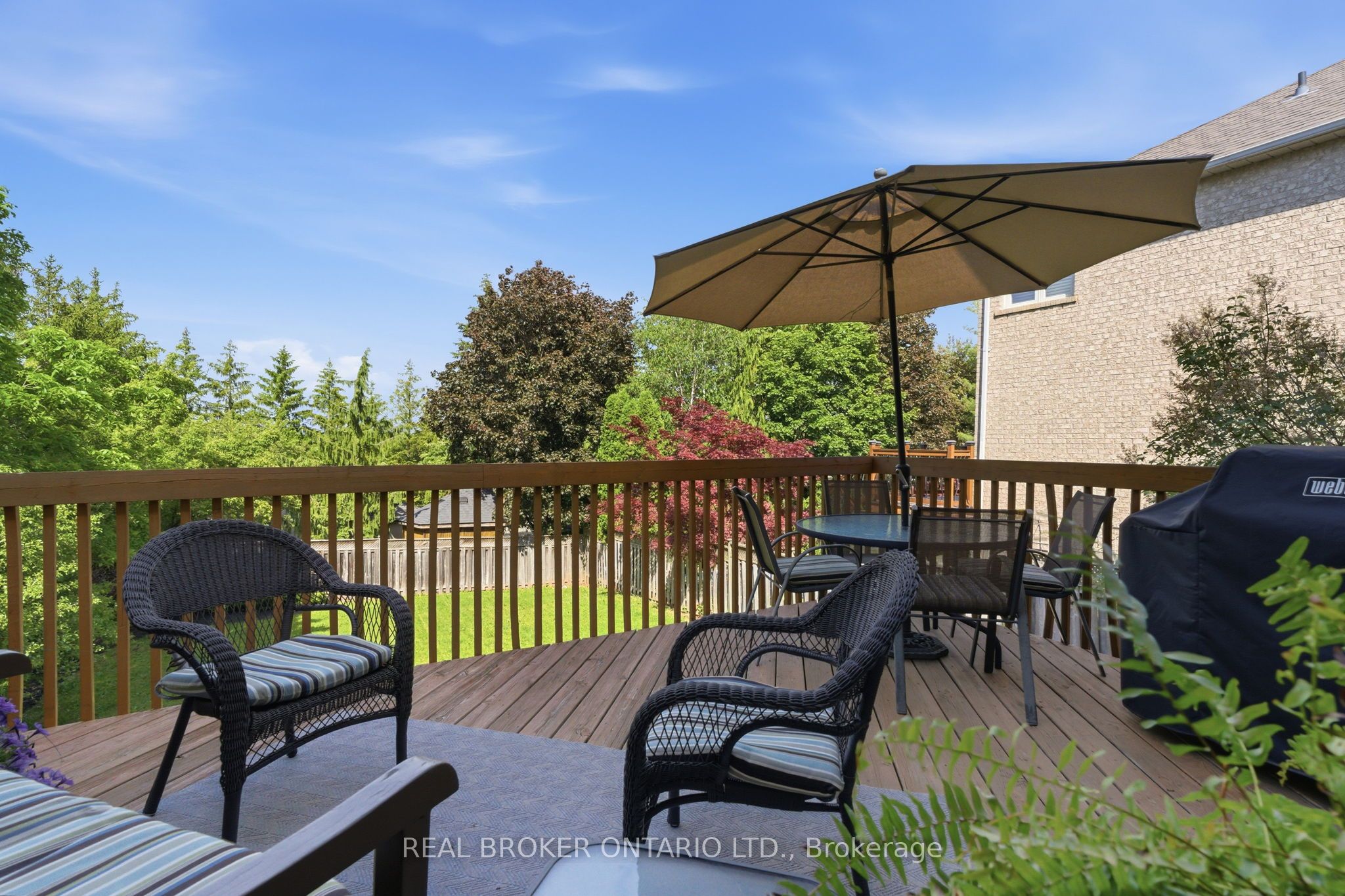 2205 Shaftesbury Court Property Photo 18