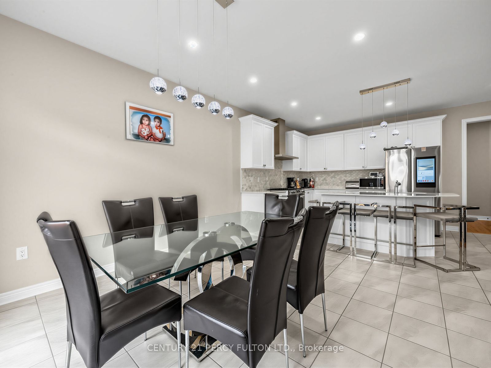 54 Farringdon Crescent Property Photo 10