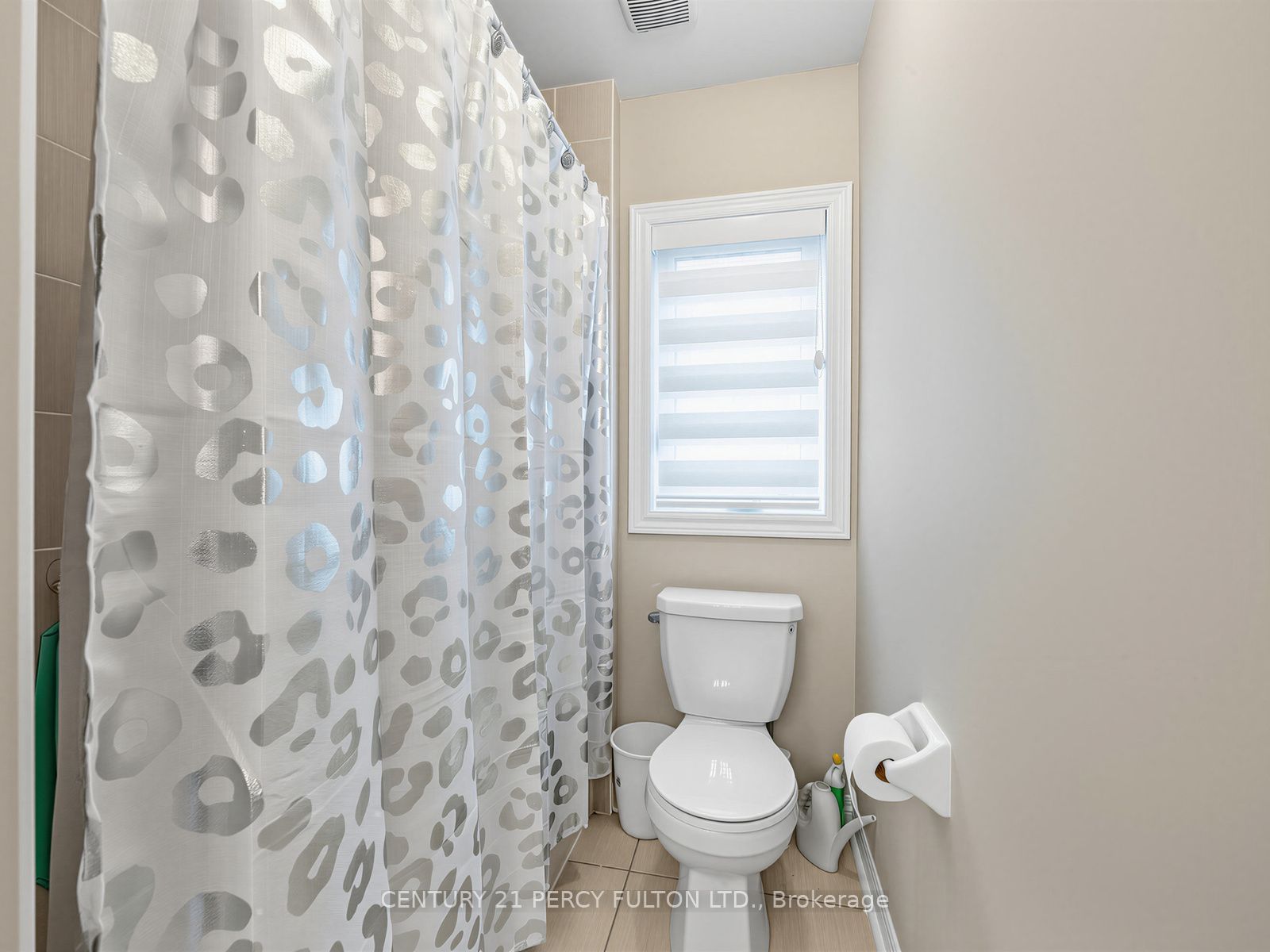 54 Farringdon Crescent Property Photo 20