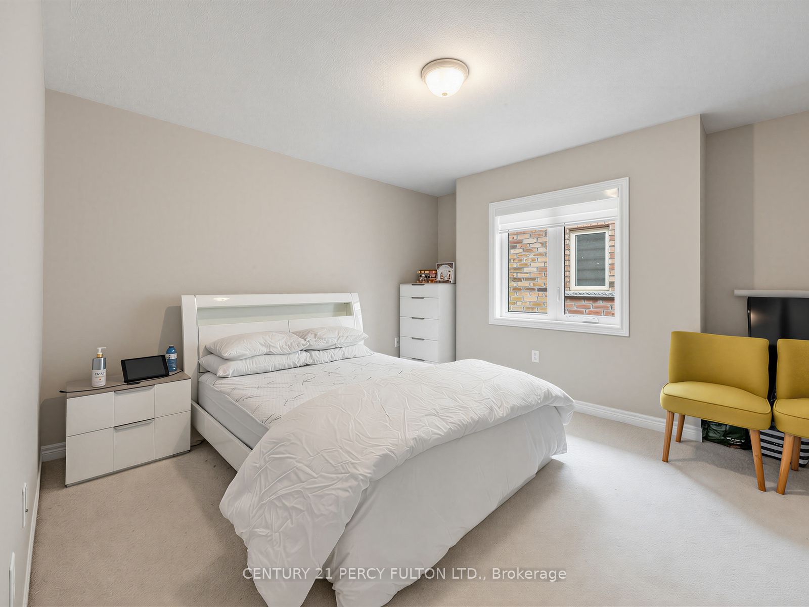 54 Farringdon Crescent Property Photo 24