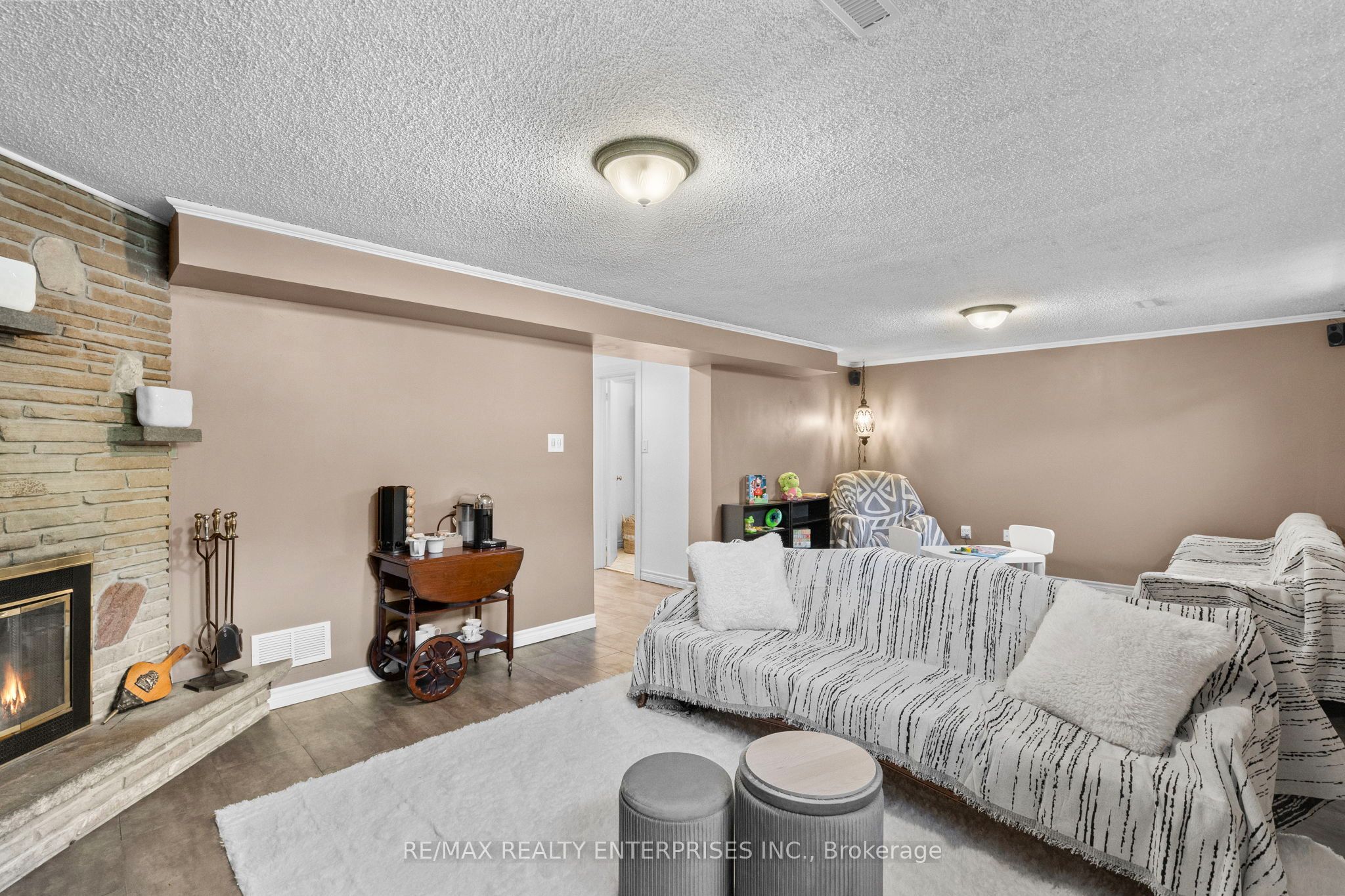 1083 Melton Drive Property Photo 34