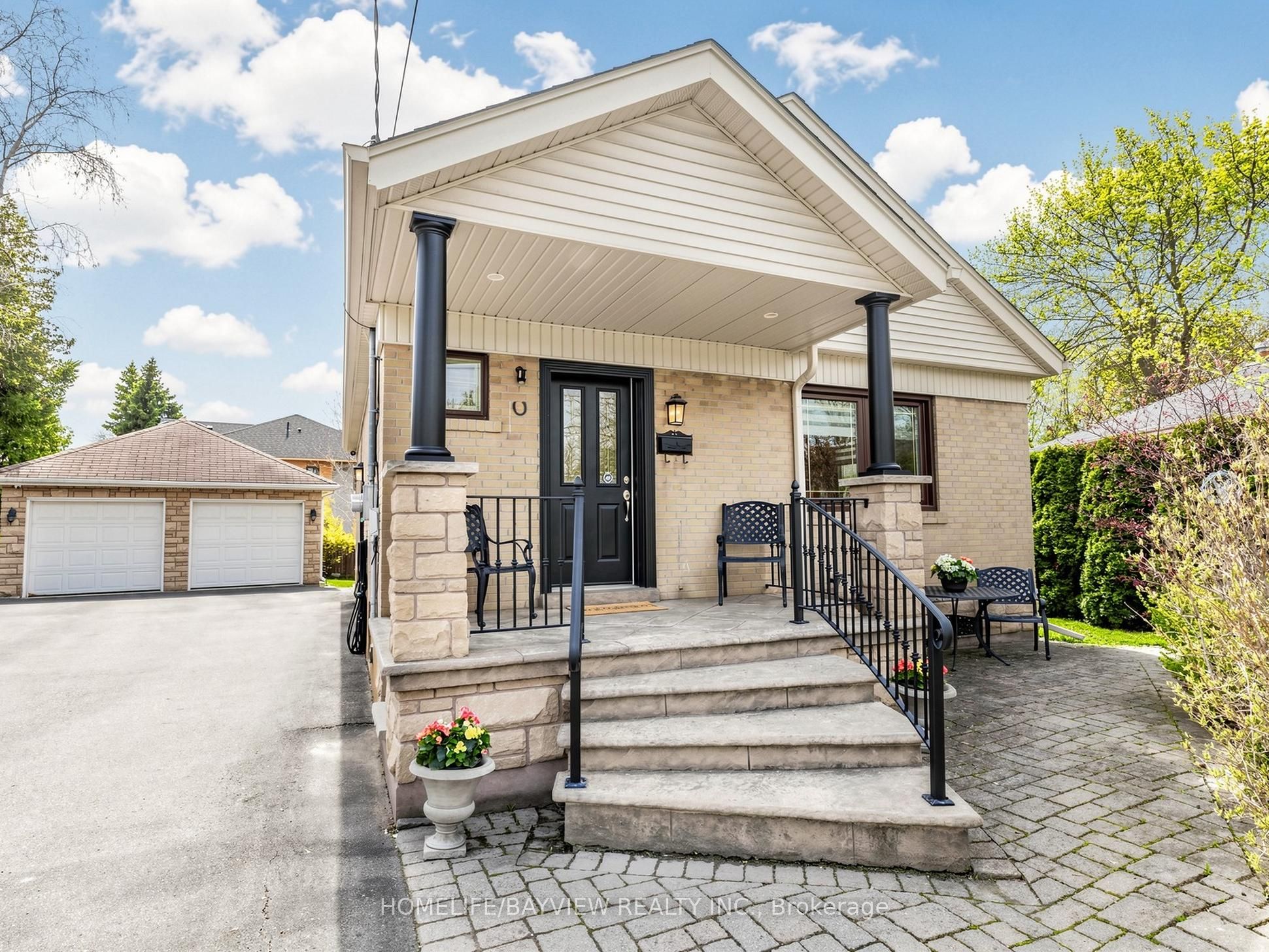 10 Woolton Crescent Property Photo 4