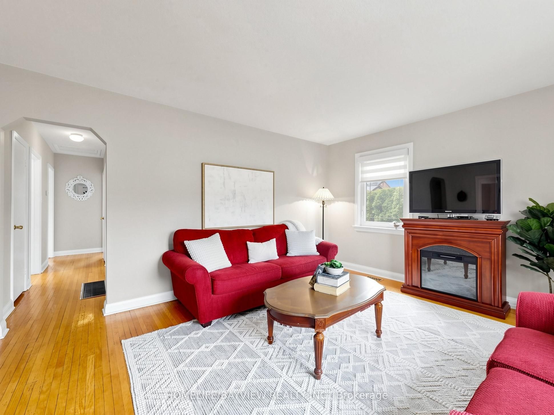 10 Woolton Crescent Property Photo 9