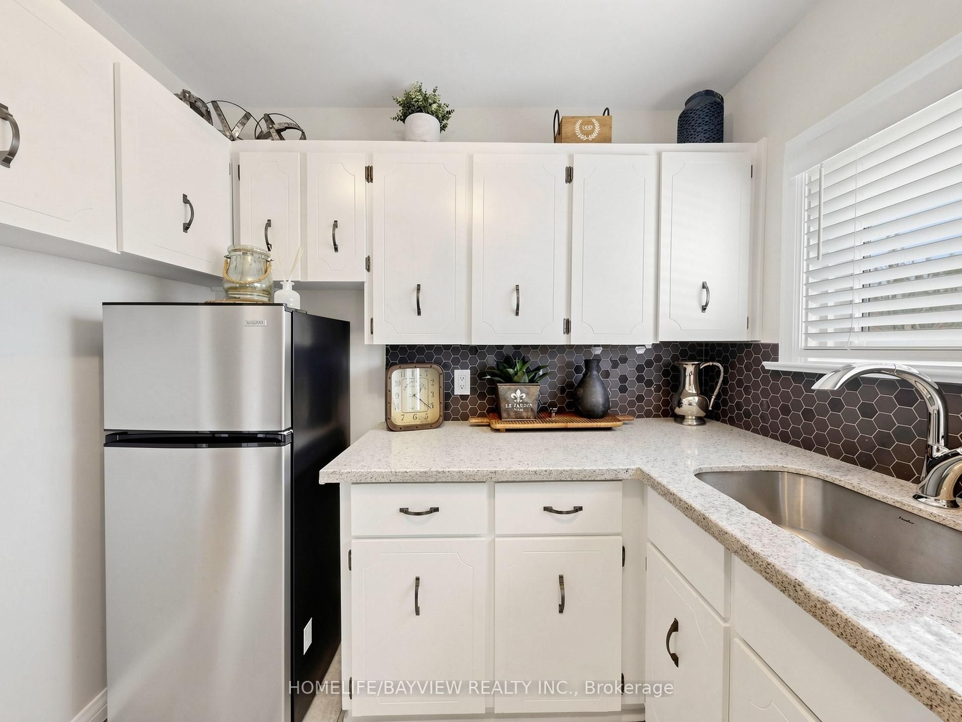 10 Woolton Crescent Property Photo 13