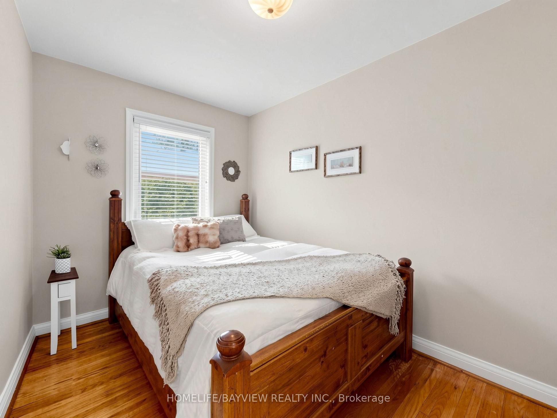 10 Woolton Crescent Property Photo 18