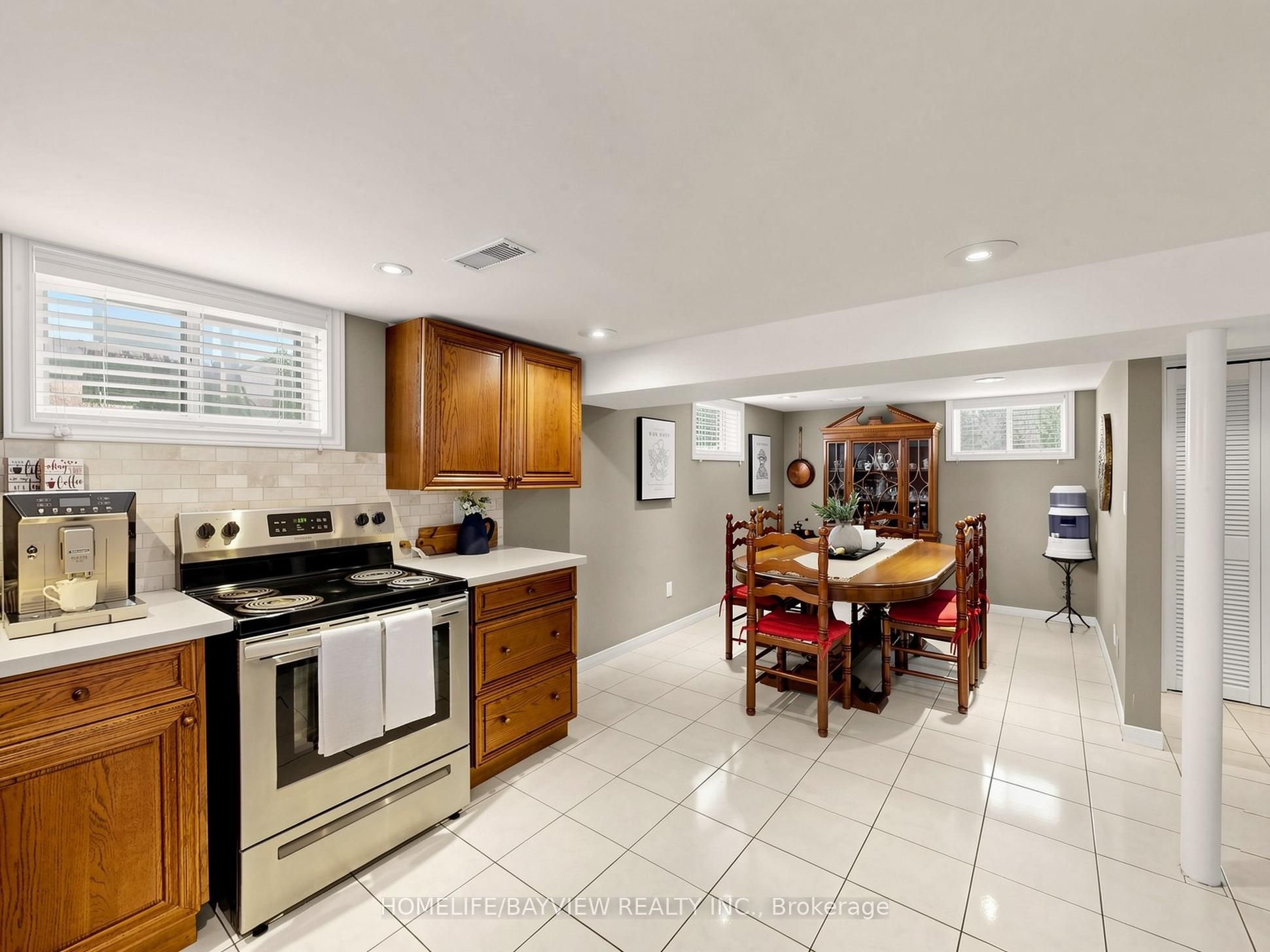 10 Woolton Crescent Property Photo 31