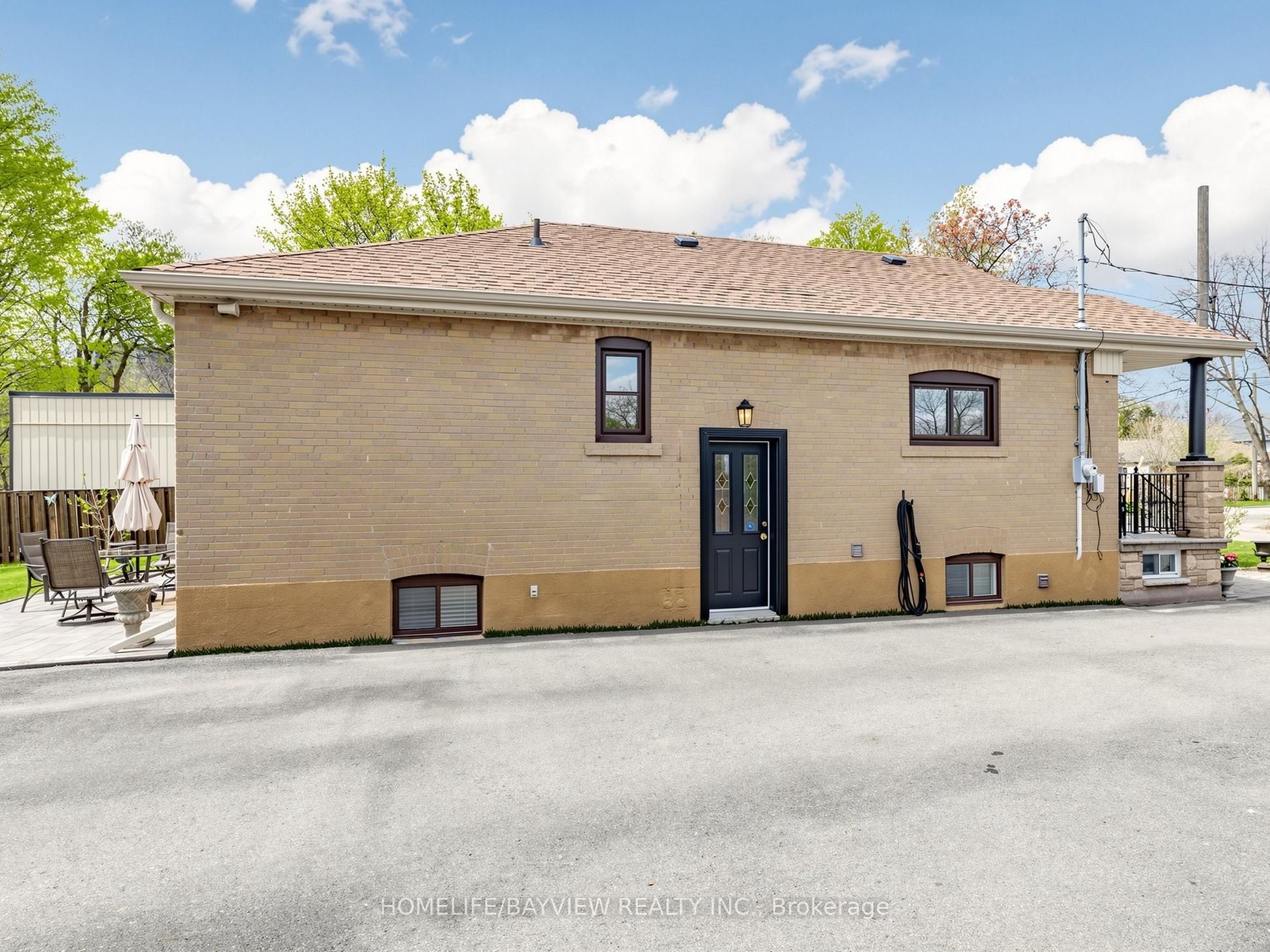 10 Woolton Crescent Property Photo 37