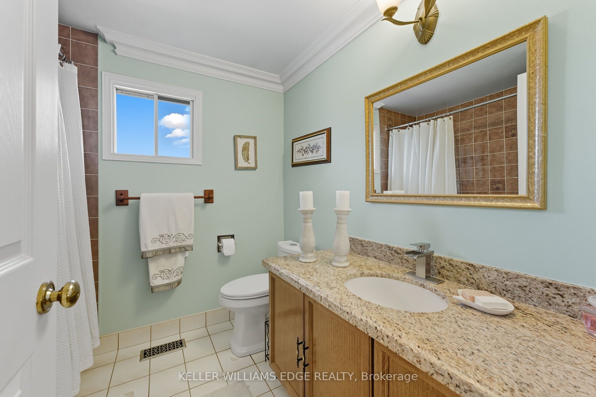 3043 Vanderbilt Road Property Photo 22