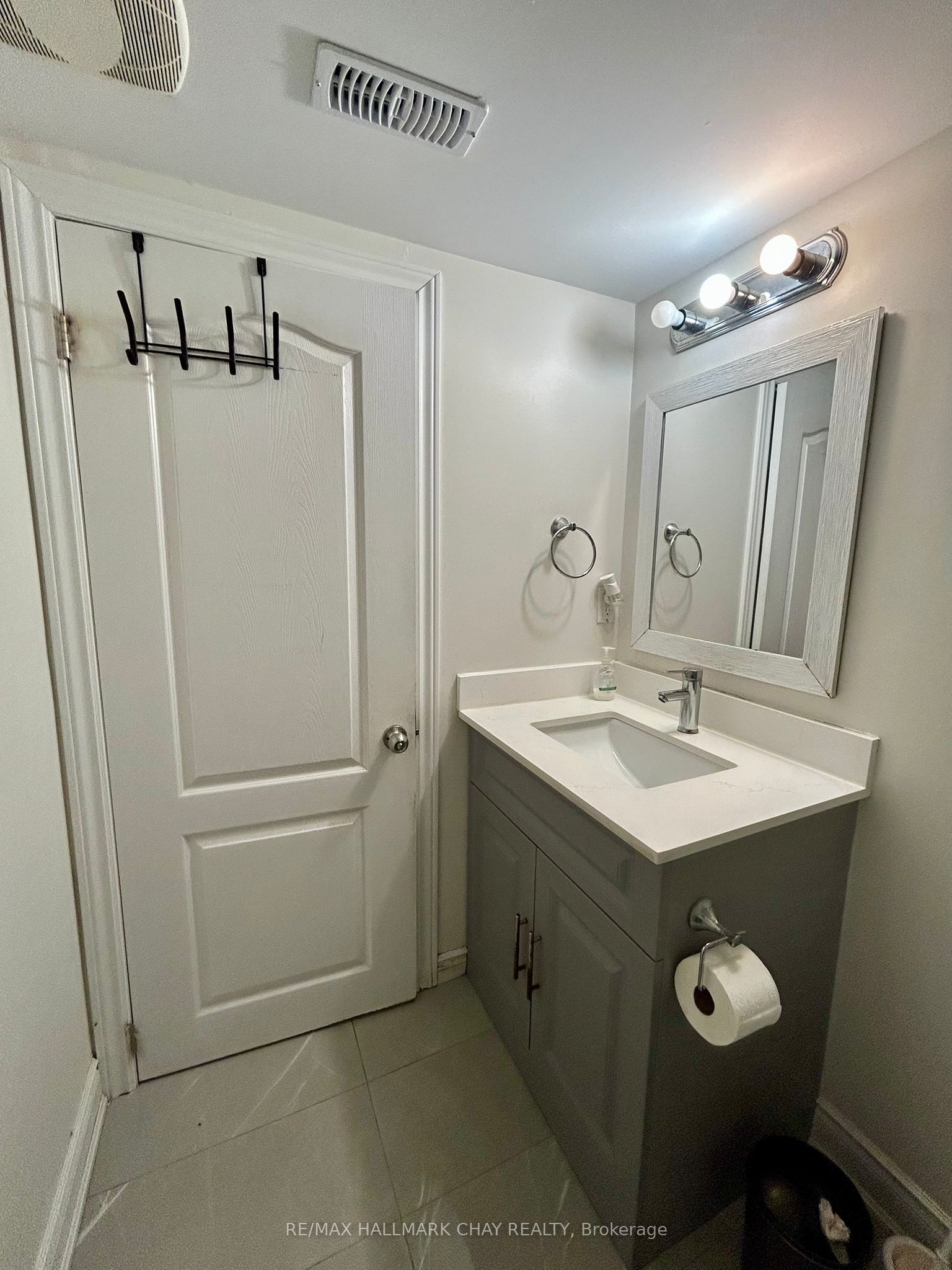 15205 Danby Road Basement Property Photo 10
