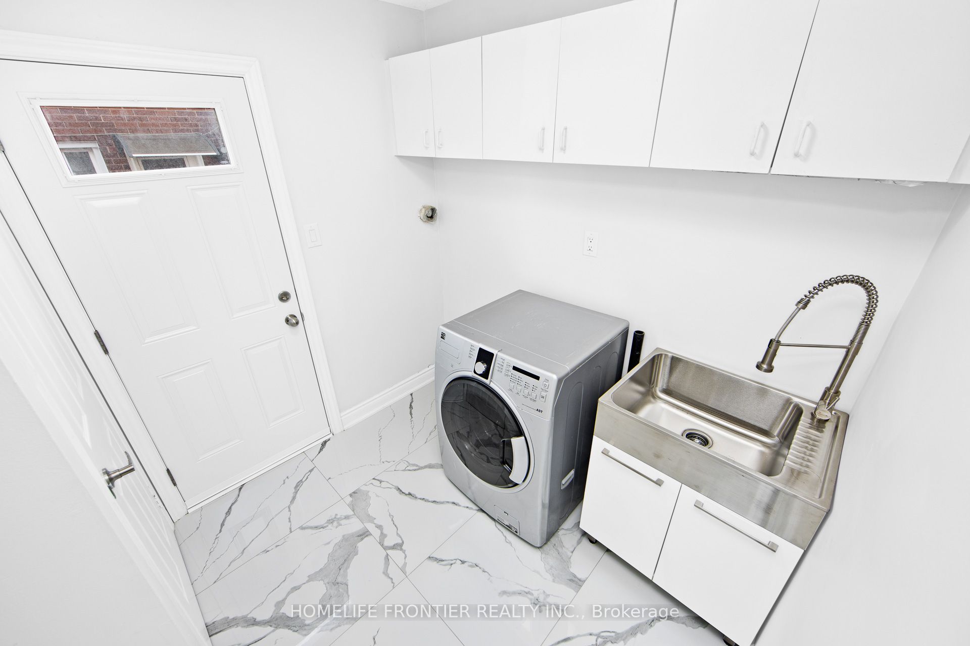 278 Old Orchard Circle Property Photo 10