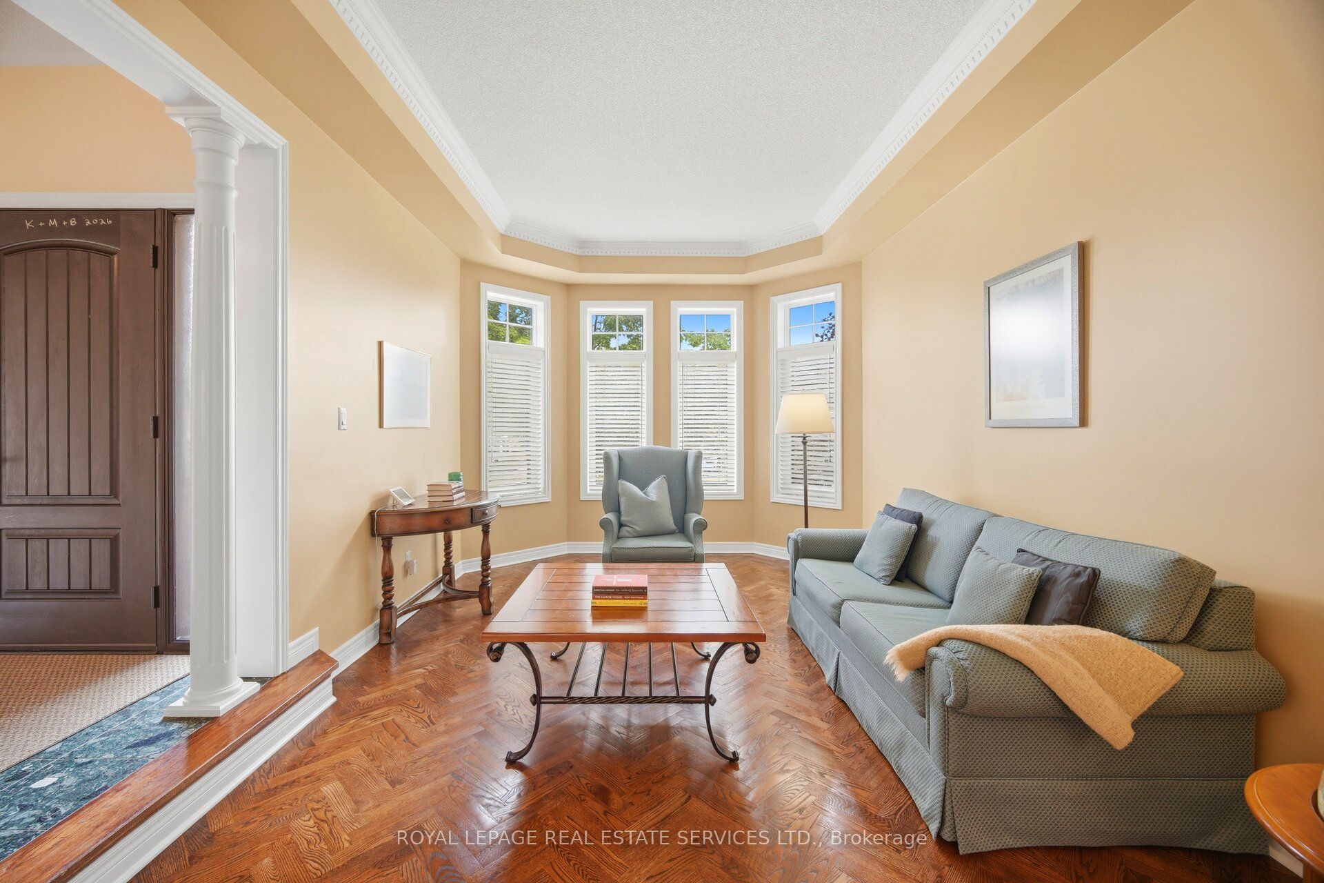 1600 Glenvista Drive Property Photo 6