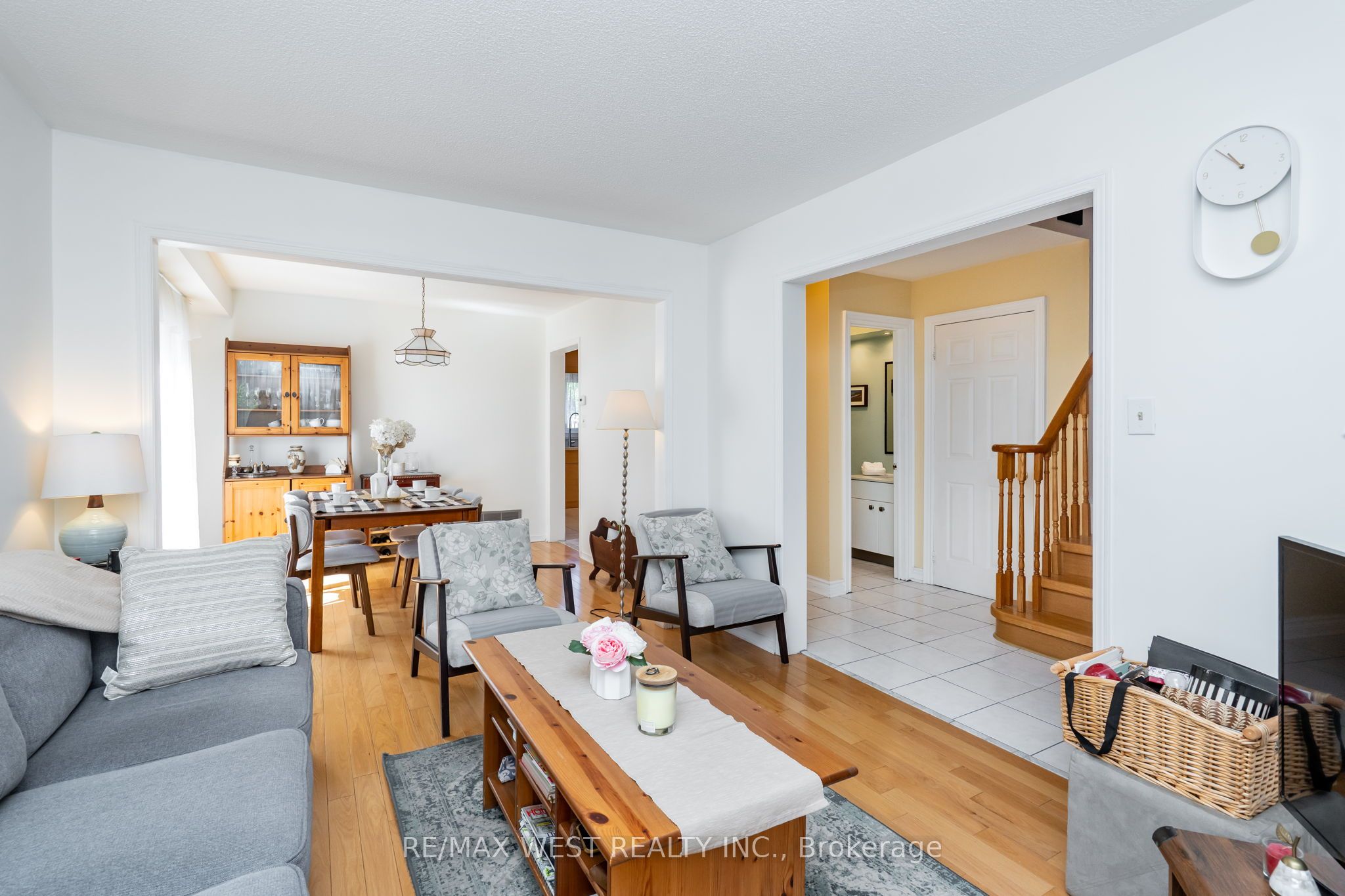 1216 Leewood Drive Property Photo 10