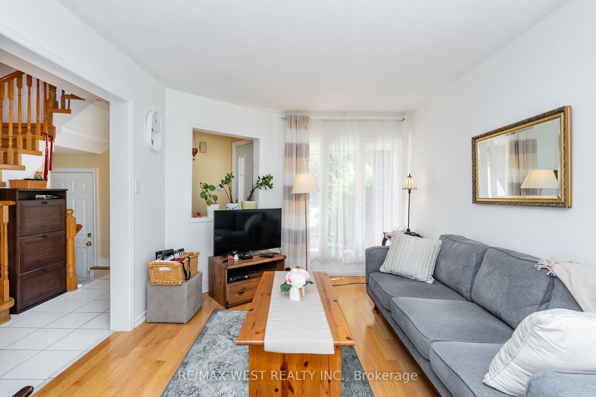 1216 Leewood Drive Property Photo 11