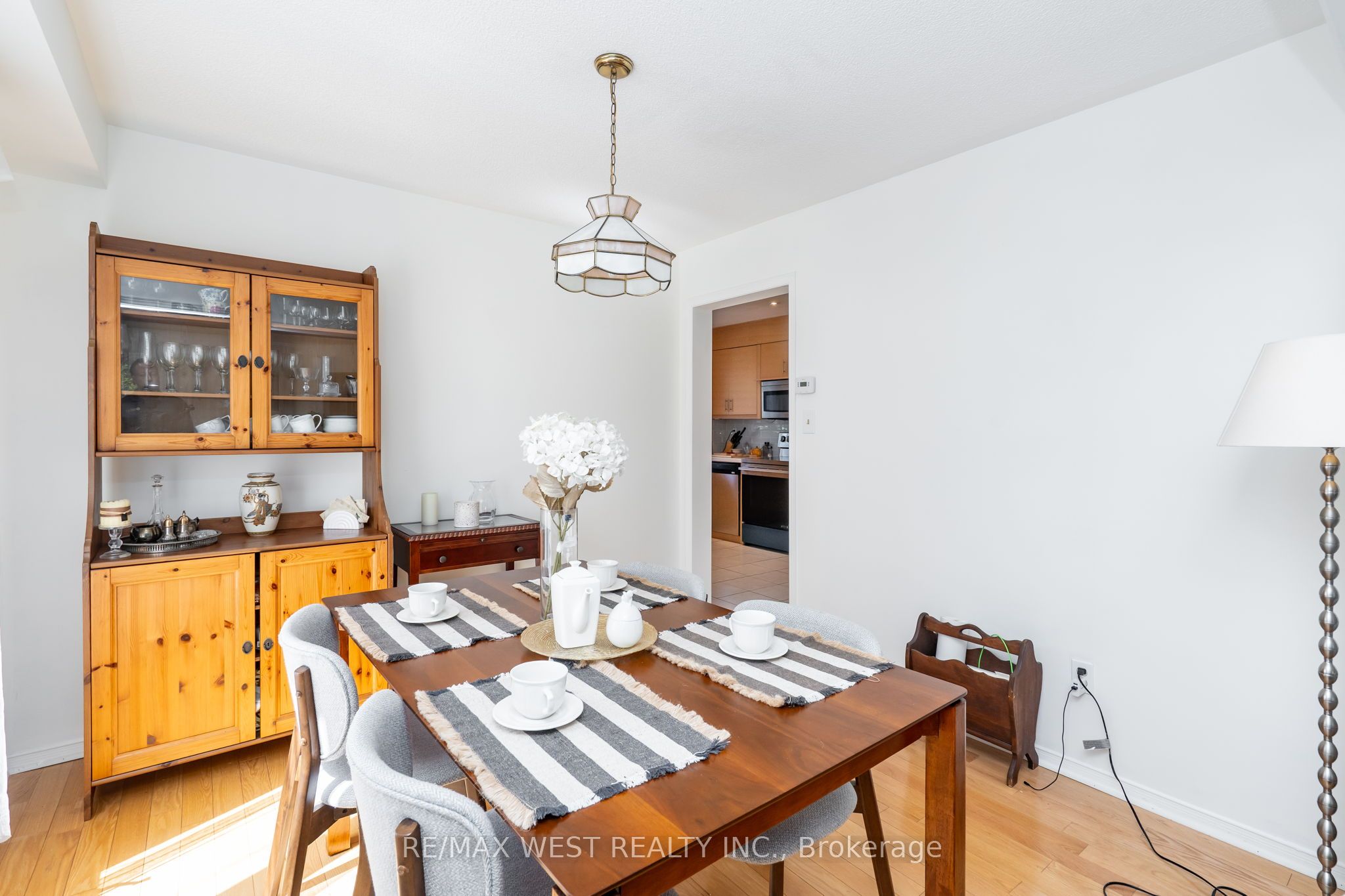 1216 Leewood Drive Property Photo 12