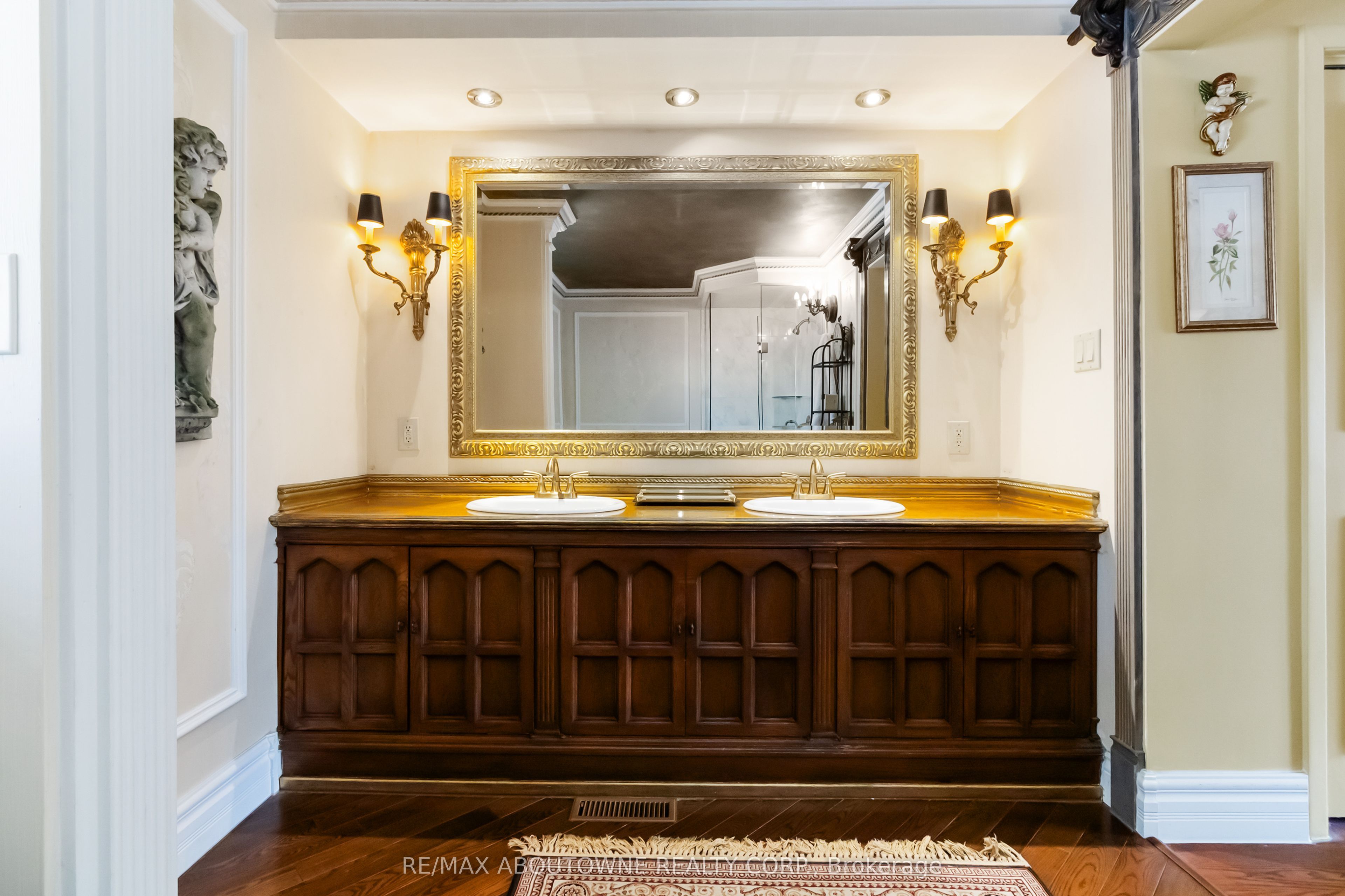 150 Cairncroft Road Property Photo 29