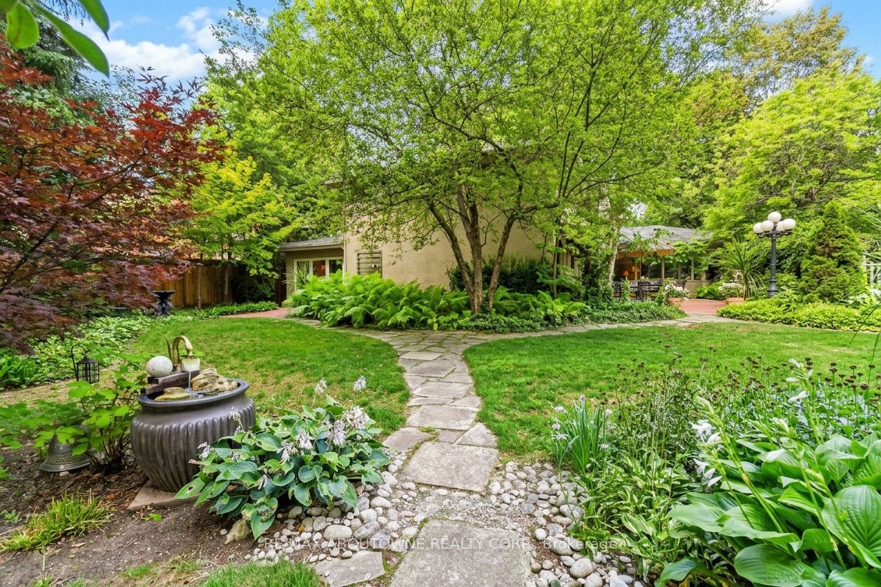 150 Cairncroft Road Property Photo 39