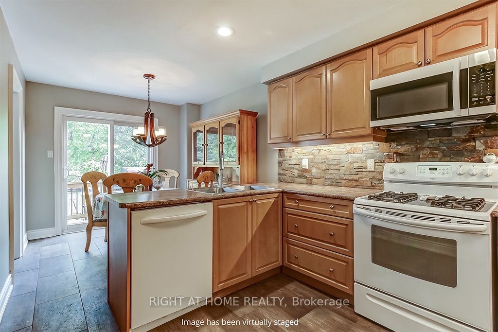406 Levanna Lane Property Photo 11
