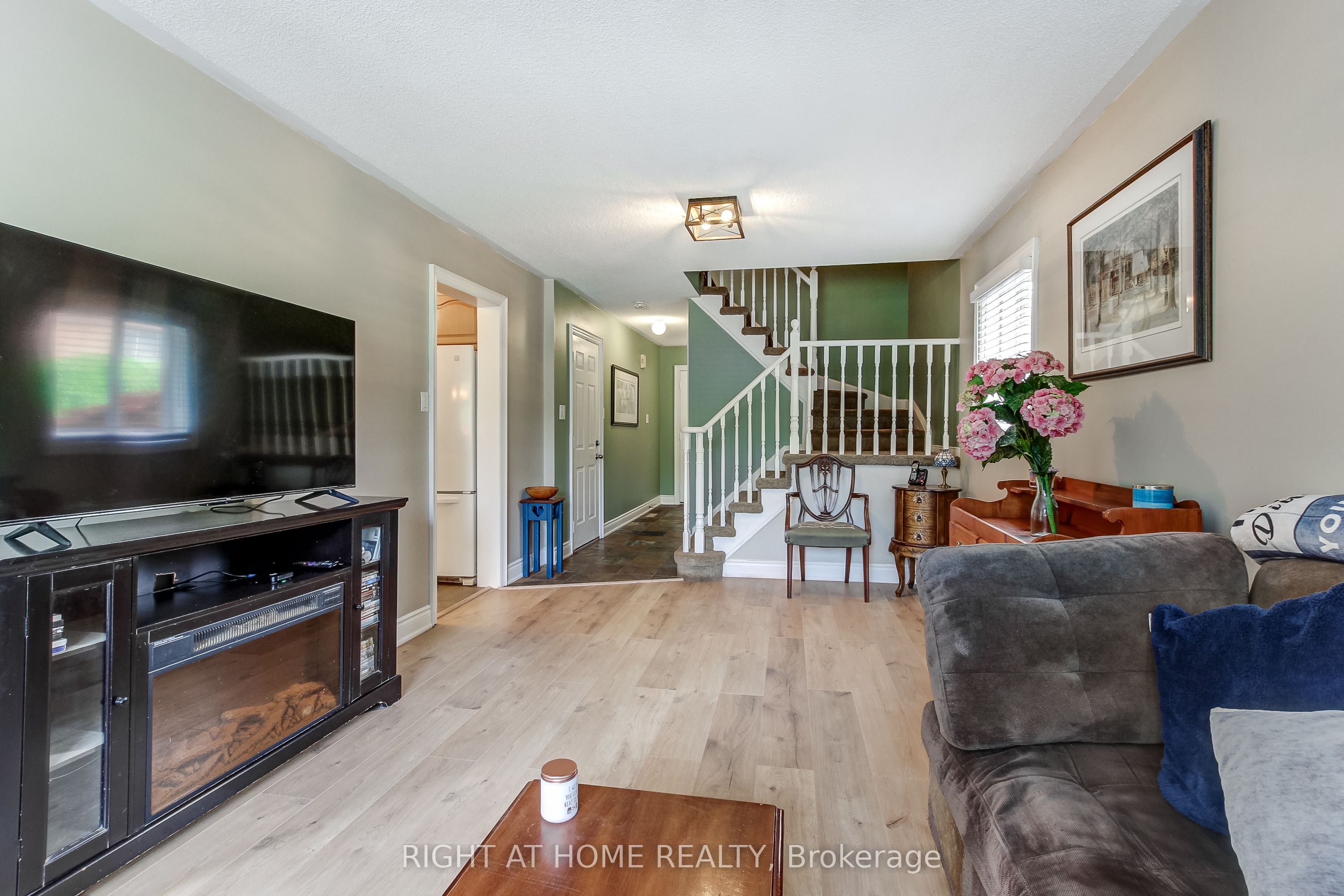 406 Levanna Lane Property Photo 16