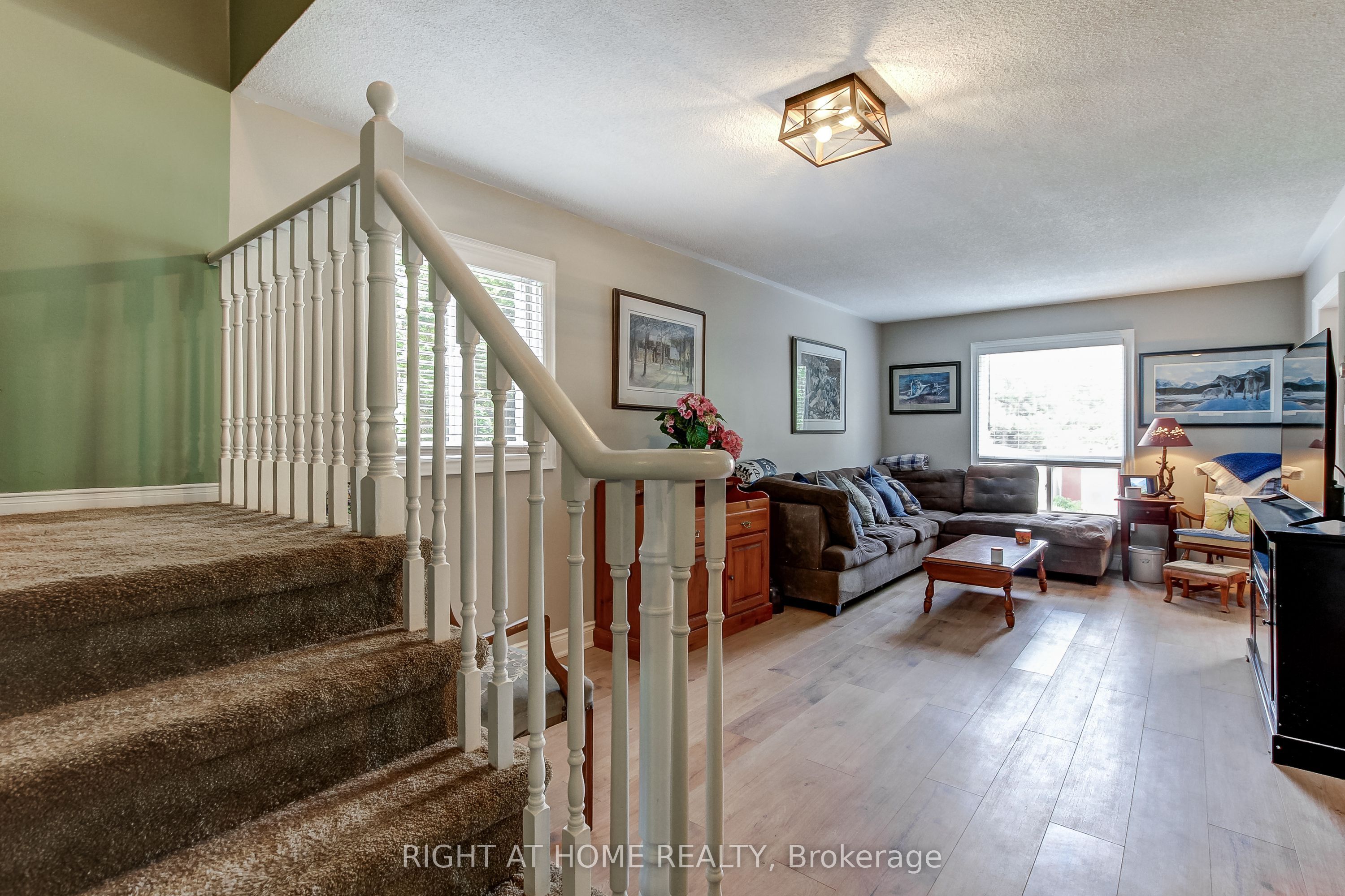 406 Levanna Lane Property Photo 18