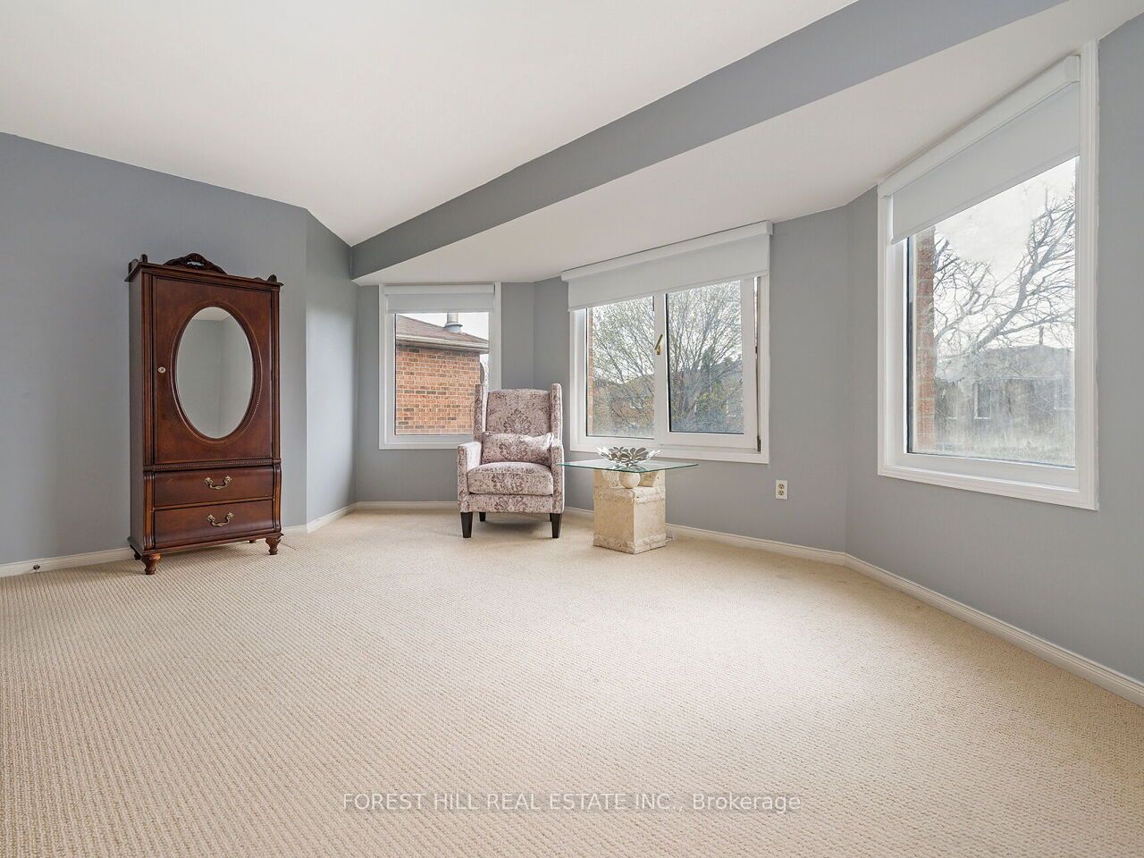 4174 Rossland Crescent Property Photo 20