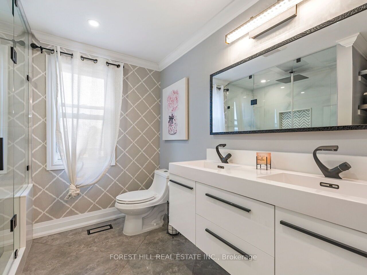 4174 Rossland Crescent Property Photo 21