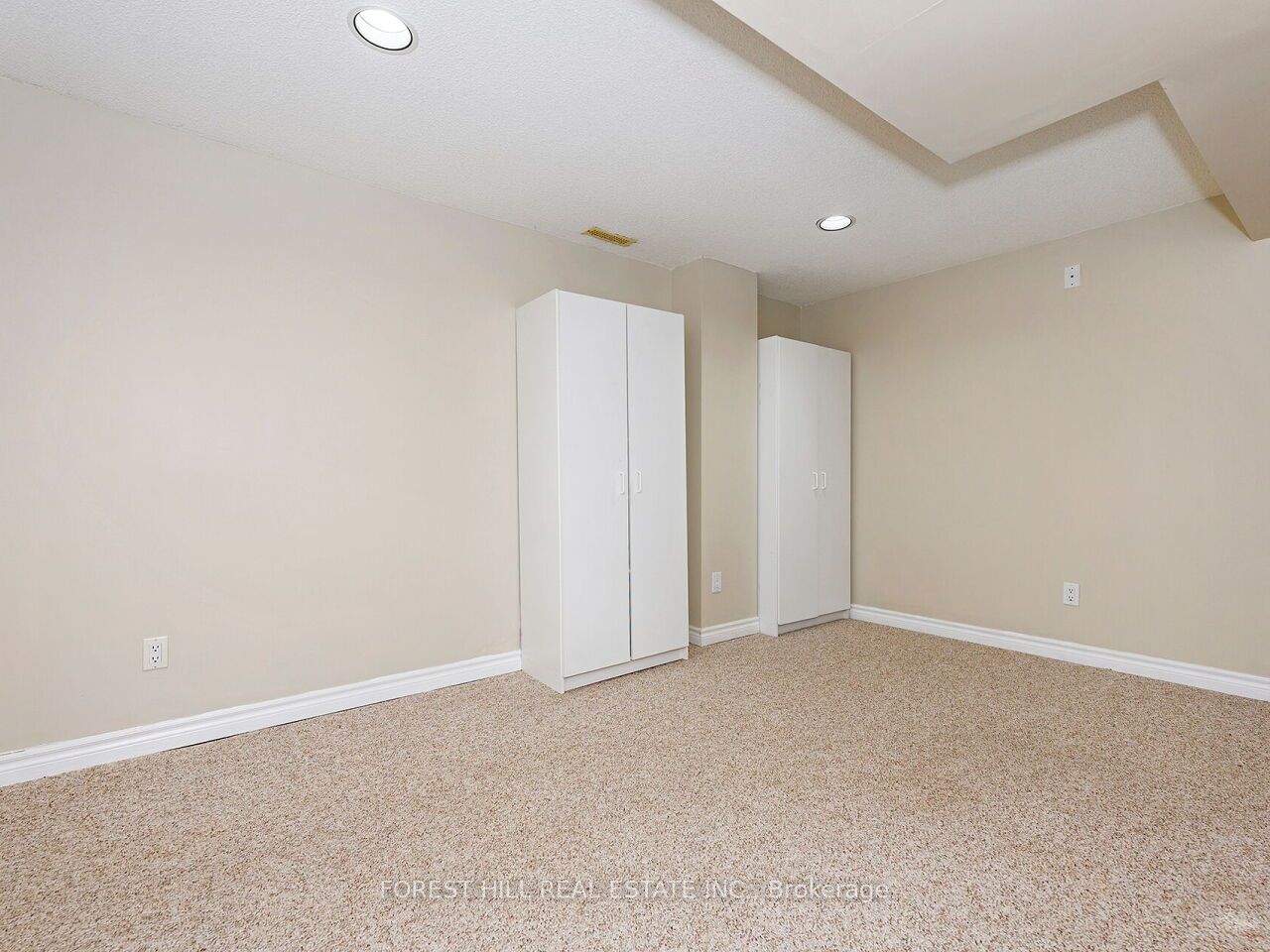 4174 Rossland Crescent Property Photo 33