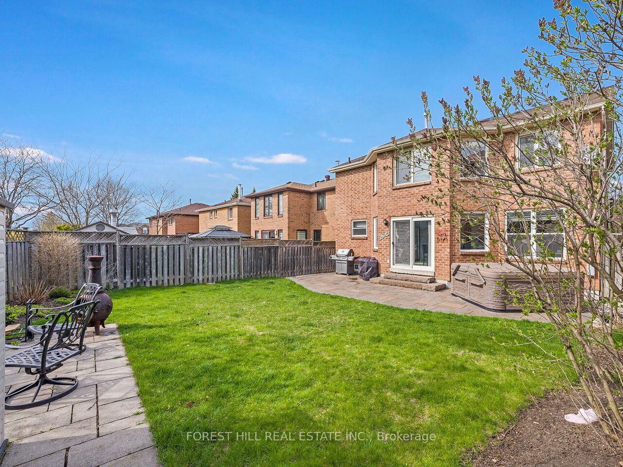 4174 Rossland Crescent Property Photo 40